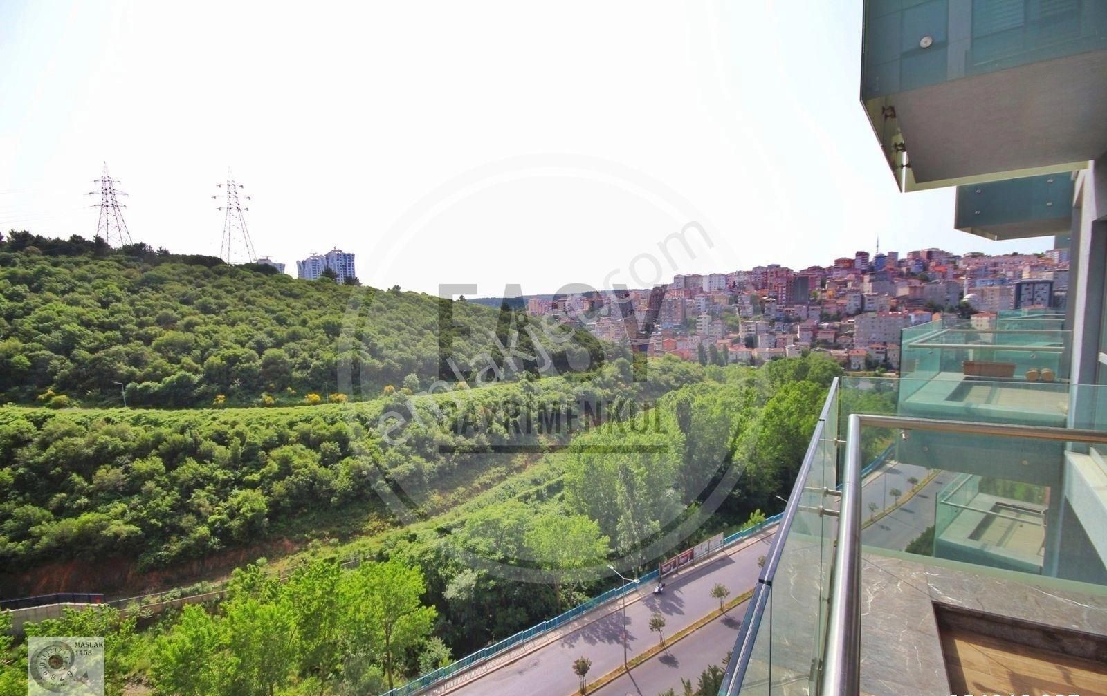 Ağaoğlu Maslak 1453 Sitesinde T Bloklarda 1+1 Satılık ***boş***daire Orman Manzaralı