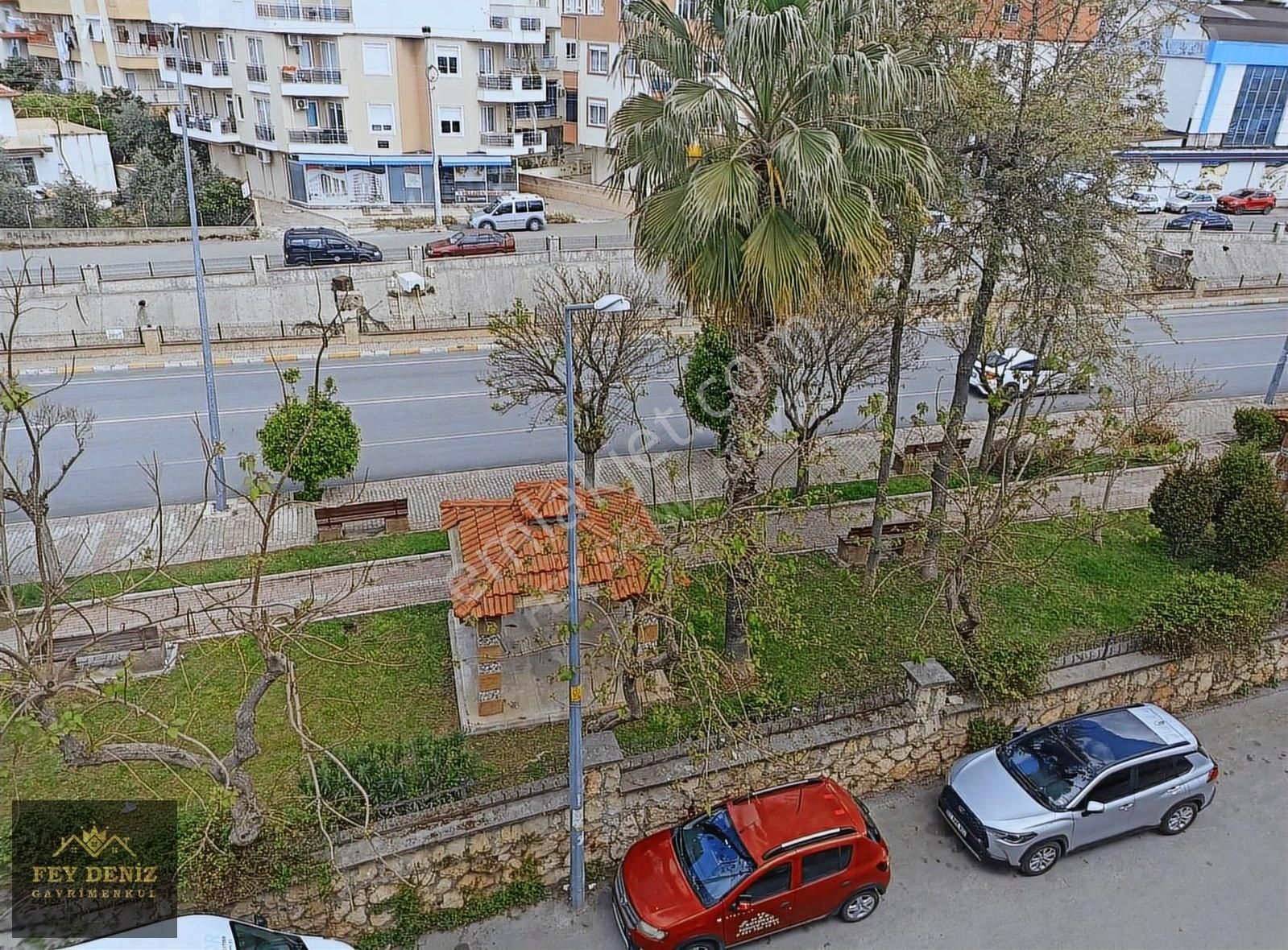 Acil Satılık Atatürk Mah. Önü Açık Ferah 2+1 Dubleks Daire