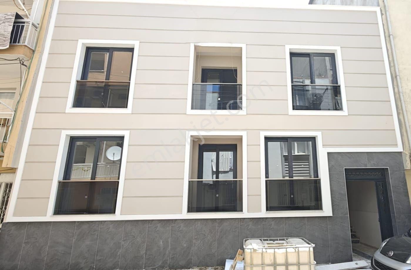 Buca Yeşilbağlar Mah. Radye Temelli Plan Projeli 2 Katlı Sıfır Müstakil
