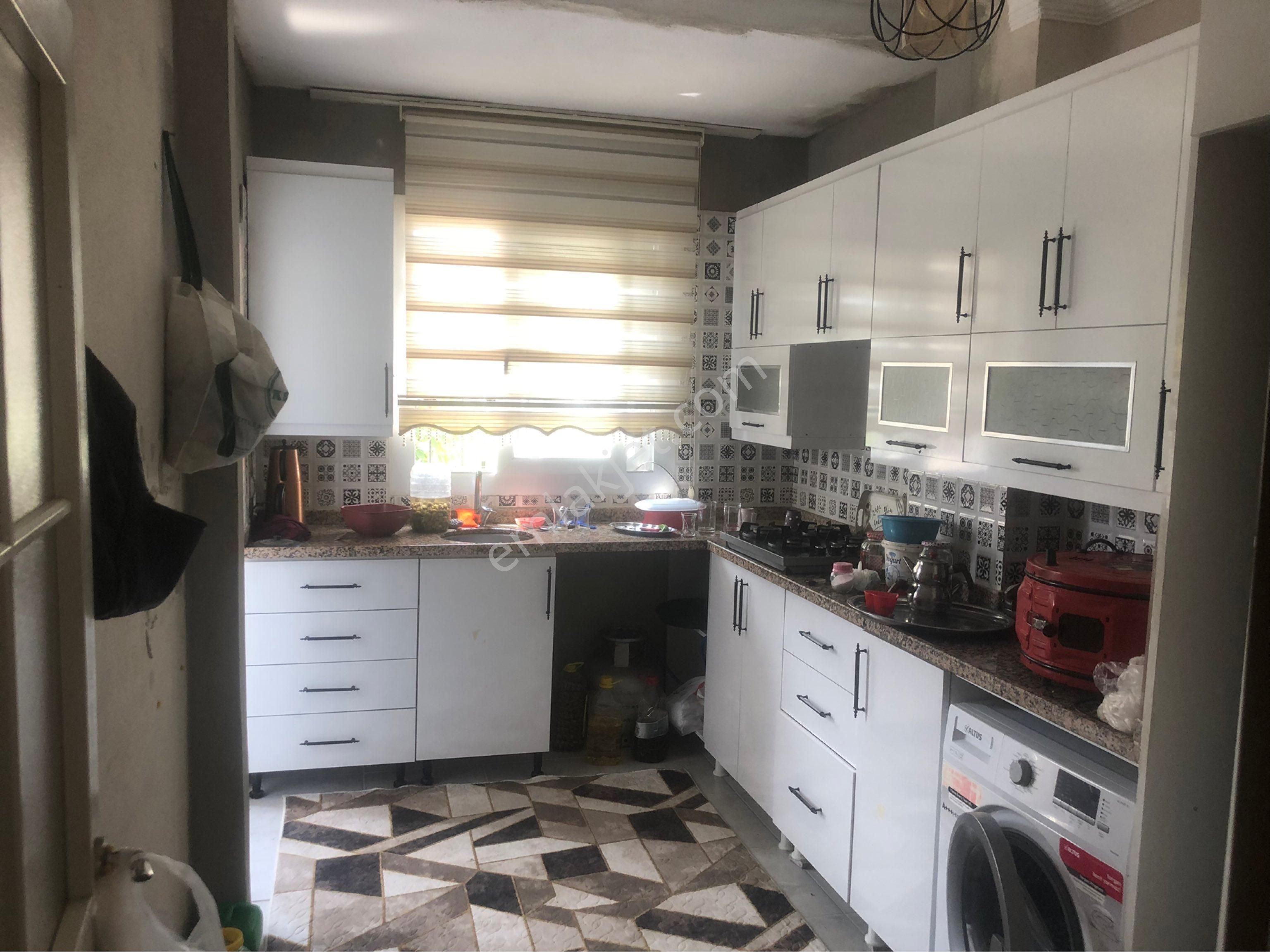Yeşiltepe Mah. Kozan Yoluna 200 Mt. Mesafede 2+1 Daire Satılıktır