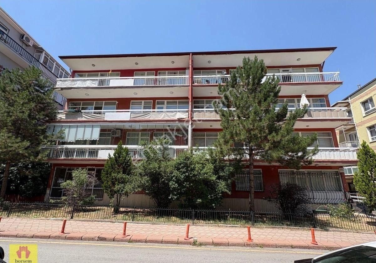 Çankaya And Sokak 2+1 Boş Giriş Kat Satılık Daire