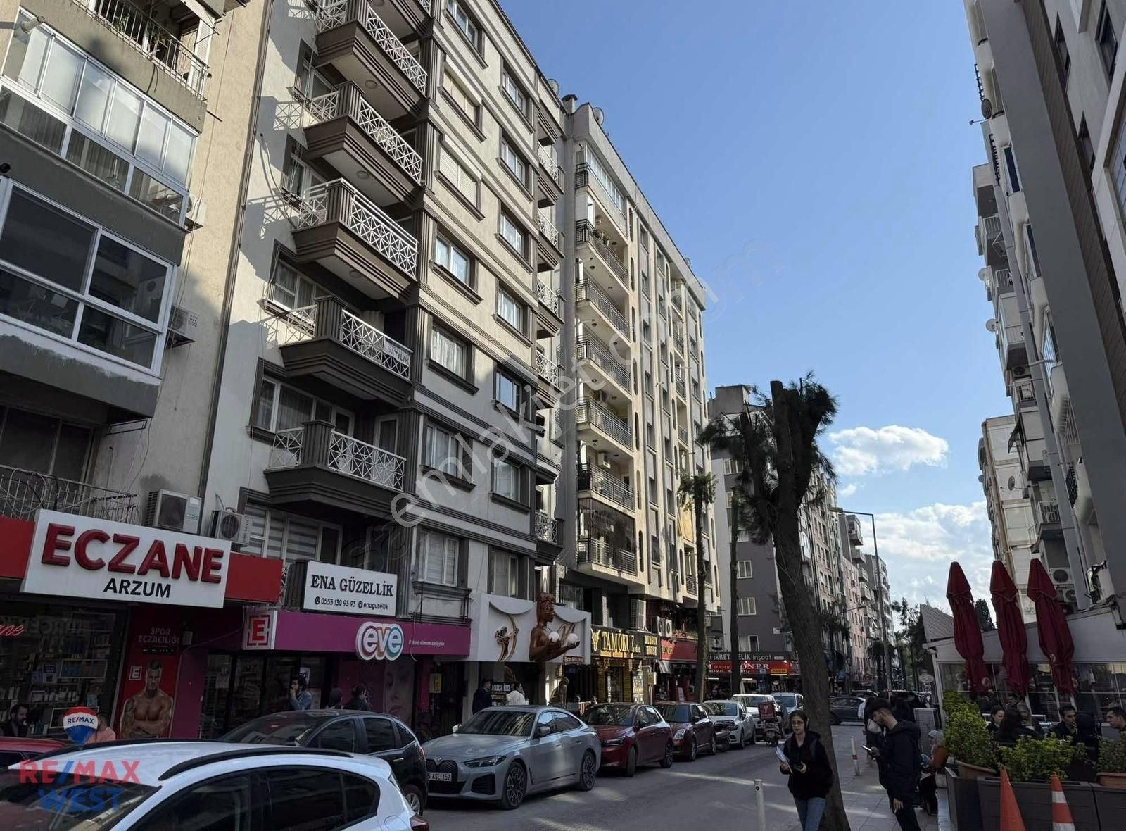 Bornova Küçükpar'ta Kiralık Daire