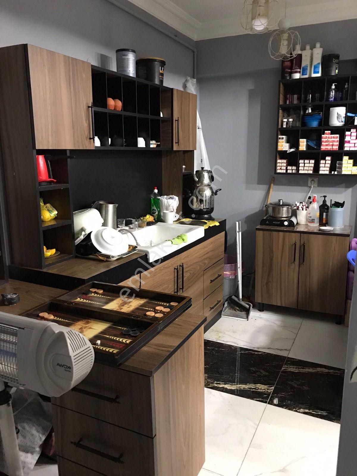 Wınner Wall'dan Atatürk Caddesin'de Satılık 2+1 Daire - Görsel 2