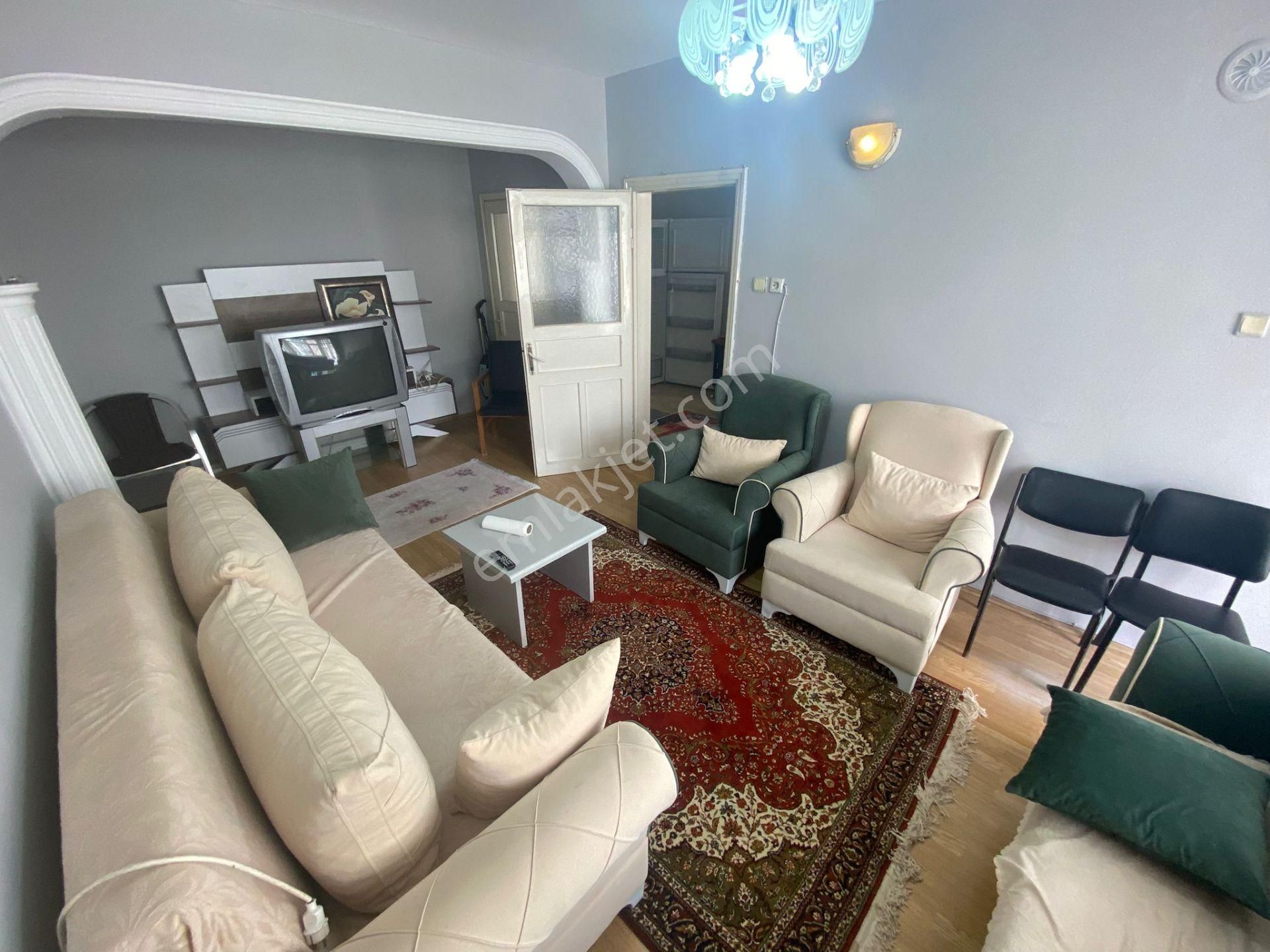 Kahvecioğlu Emlak'tan Hacınabi Mah.kiralık Eşyalı 2+1 Daire