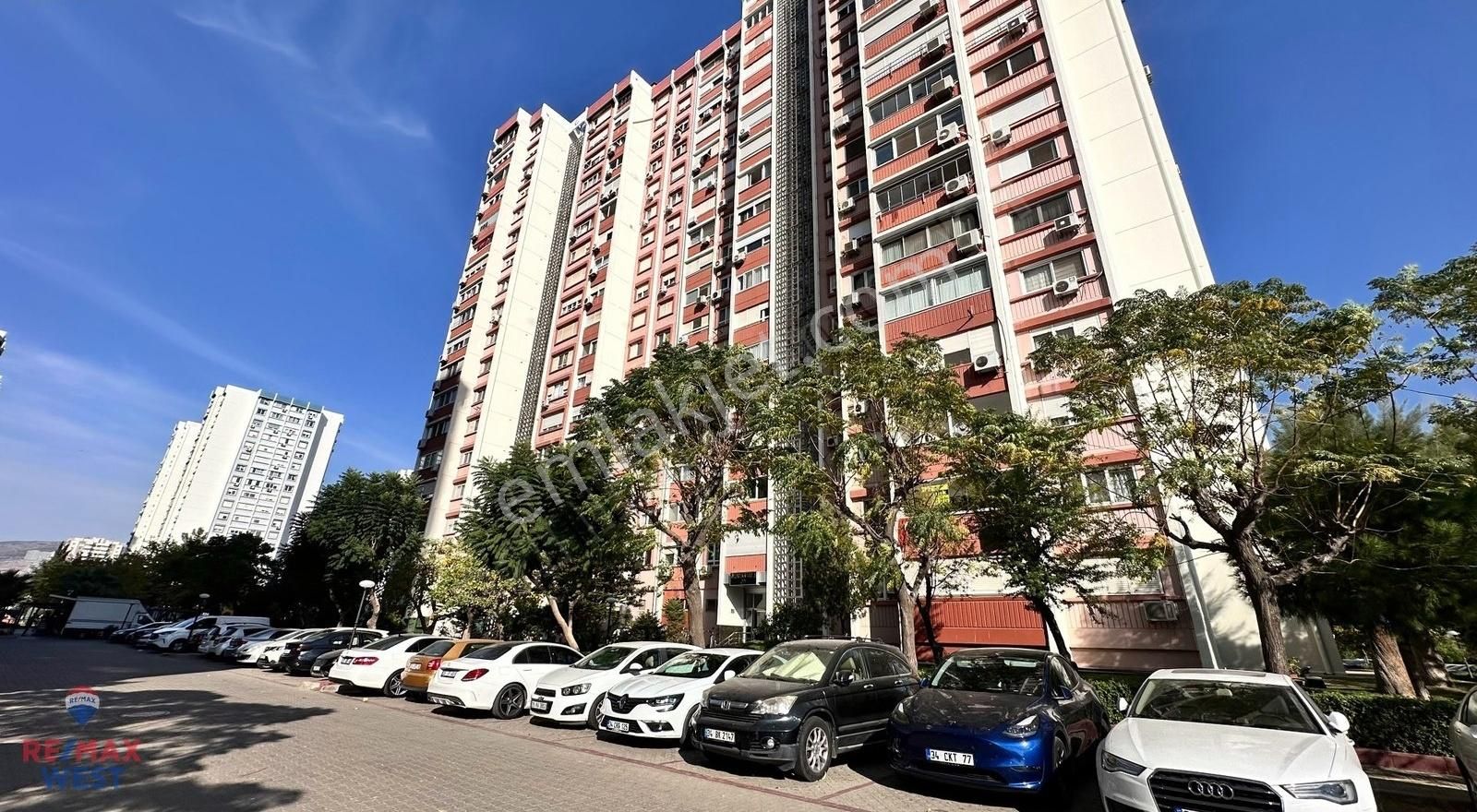 Karşıyaka Mavişehir Pamukkale 3 Deniz Manzara Satılık 2+1 Daire