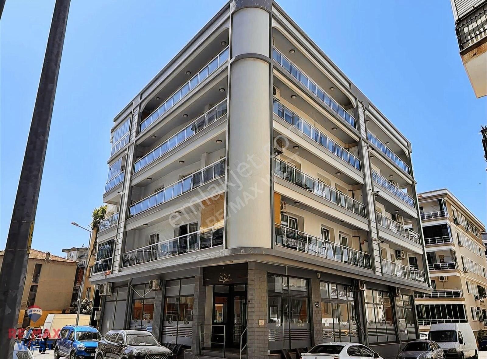 Yalı Mahallesi Merkezinde Geniş 2+1 Satılık Daire