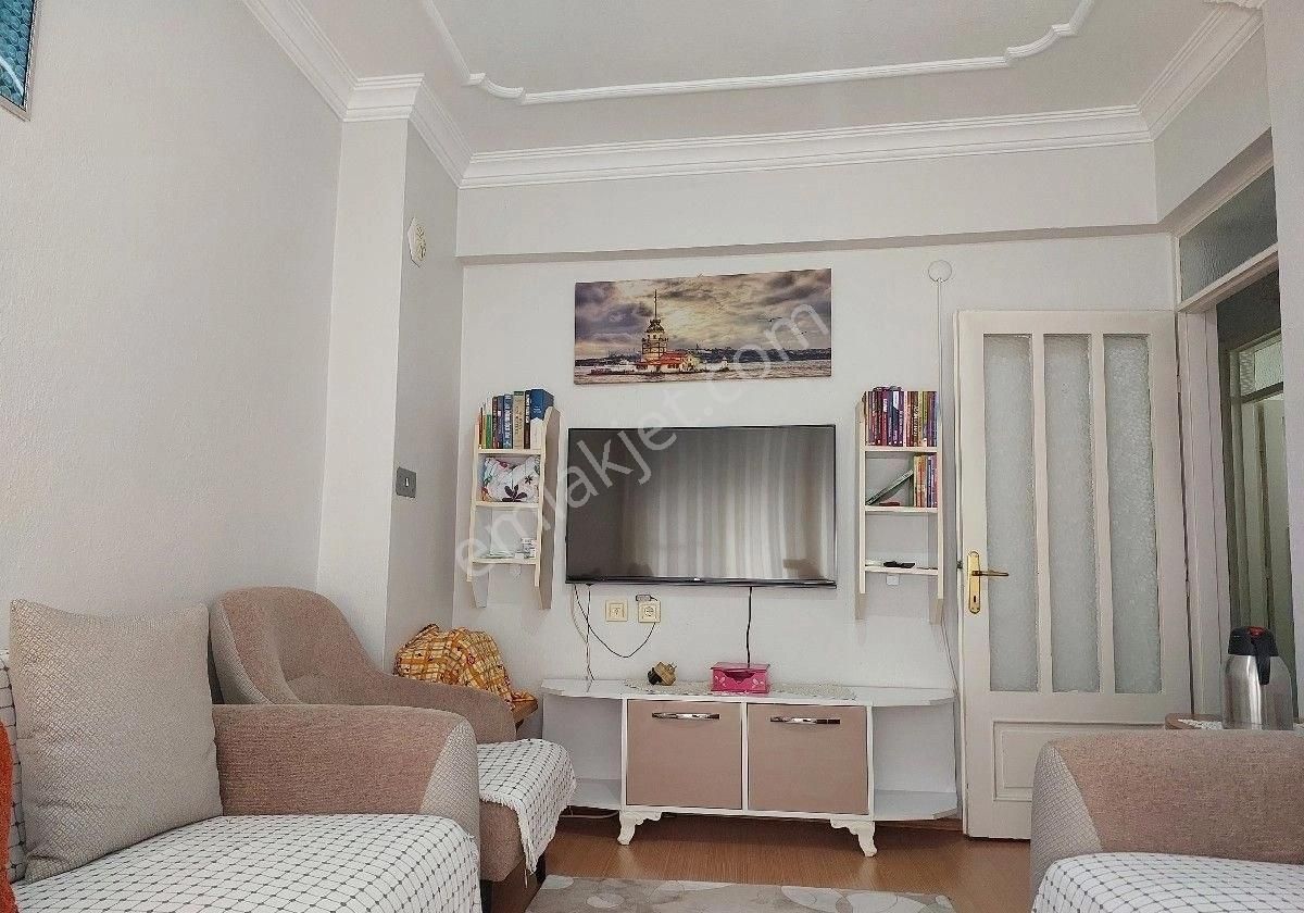 Bergama Bahçelievler Mahallesinde Satılık Daire