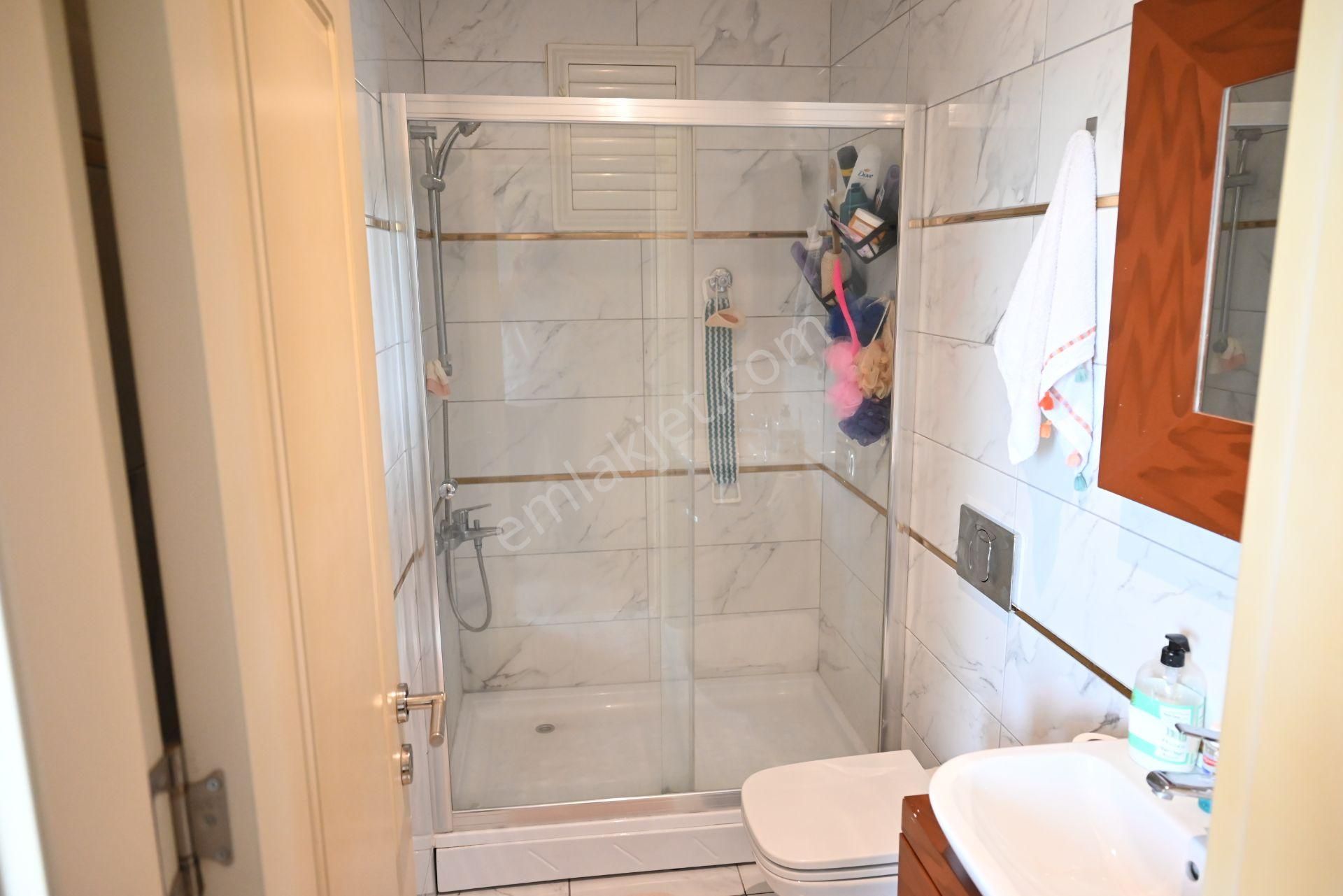 Üstünkent Emlak'tan Site İçi 3+1 D.gazlı Havuzlu Kiralık Daire - Görsel 25