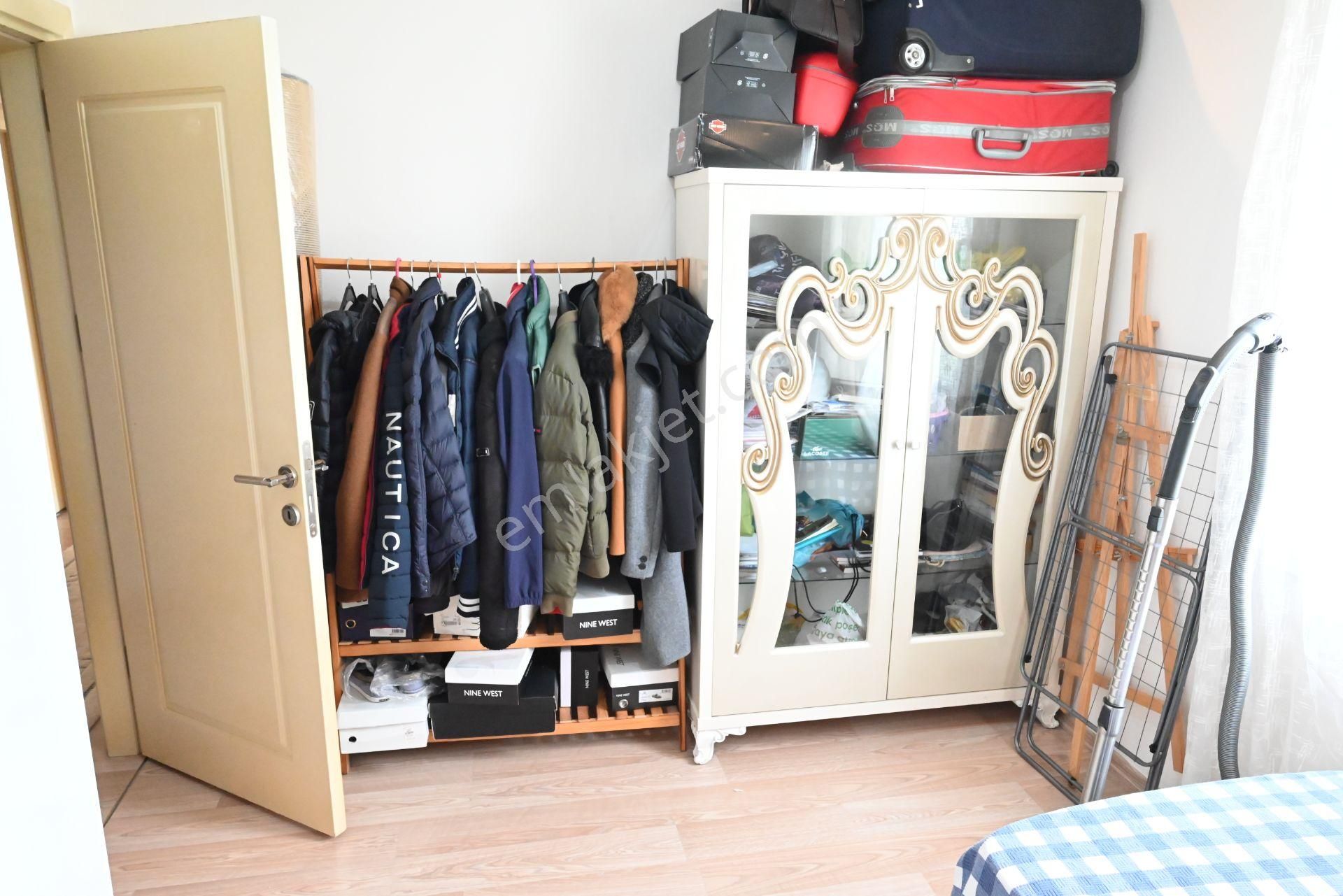 Üstünkent Emlak'tan Site İçi 3+1 D.gazlı Havuzlu Kiralık Daire - Görsel 14