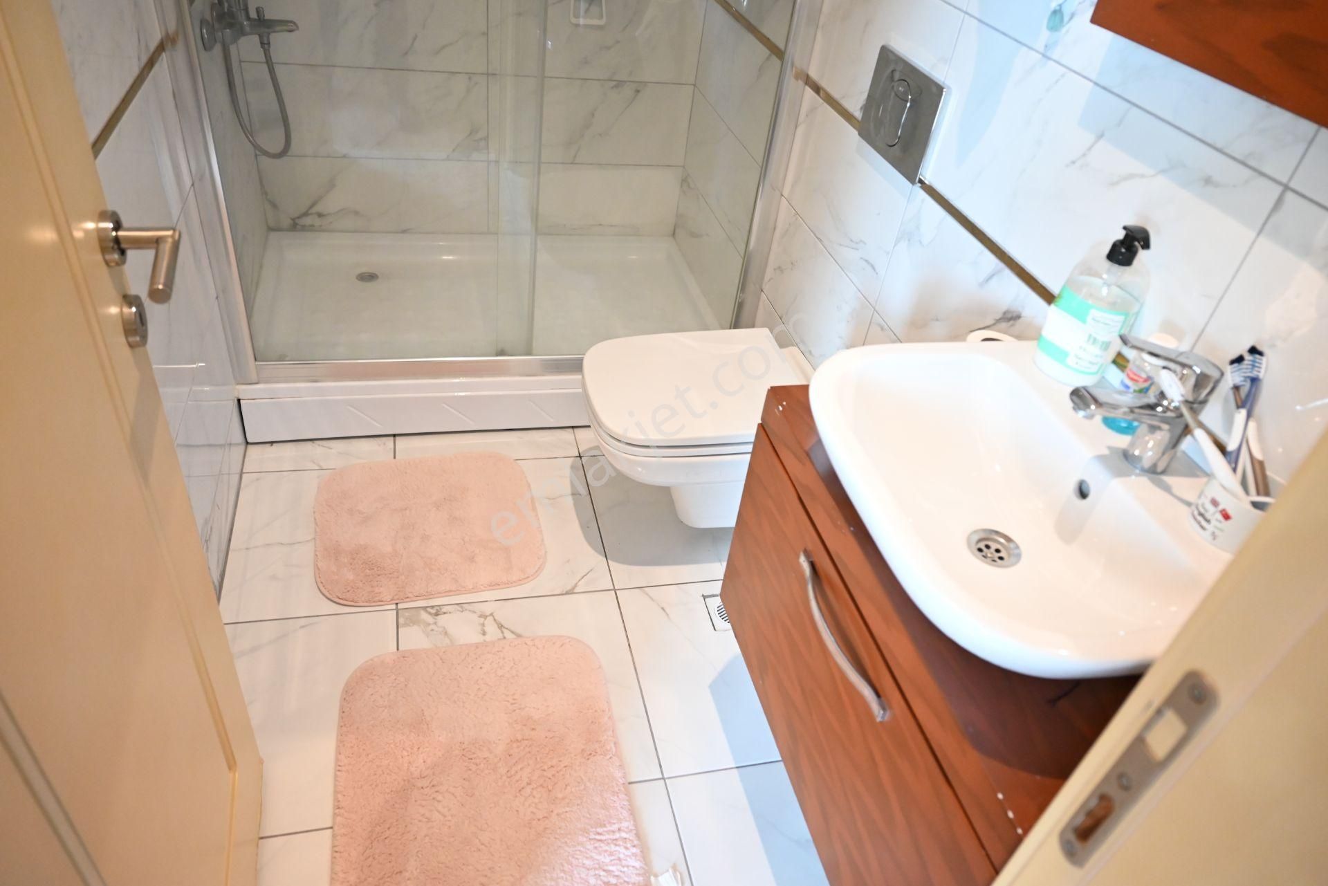 Üstünkent Emlak'tan Site İçi 3+1 D.gazlı Havuzlu Kiralık Daire - Görsel 24