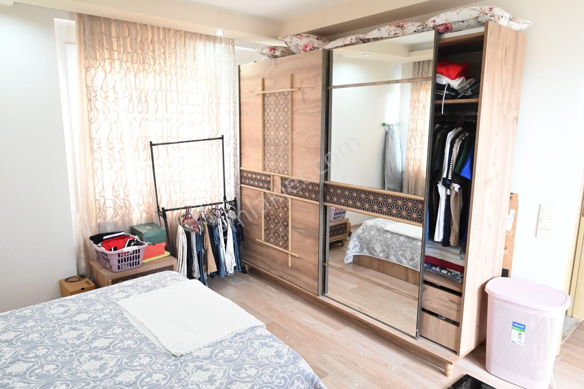 Üstünkent Emlak'tan Site İçi 3+1 D.gazlı Havuzlu Kiralık Daire - Görsel 22