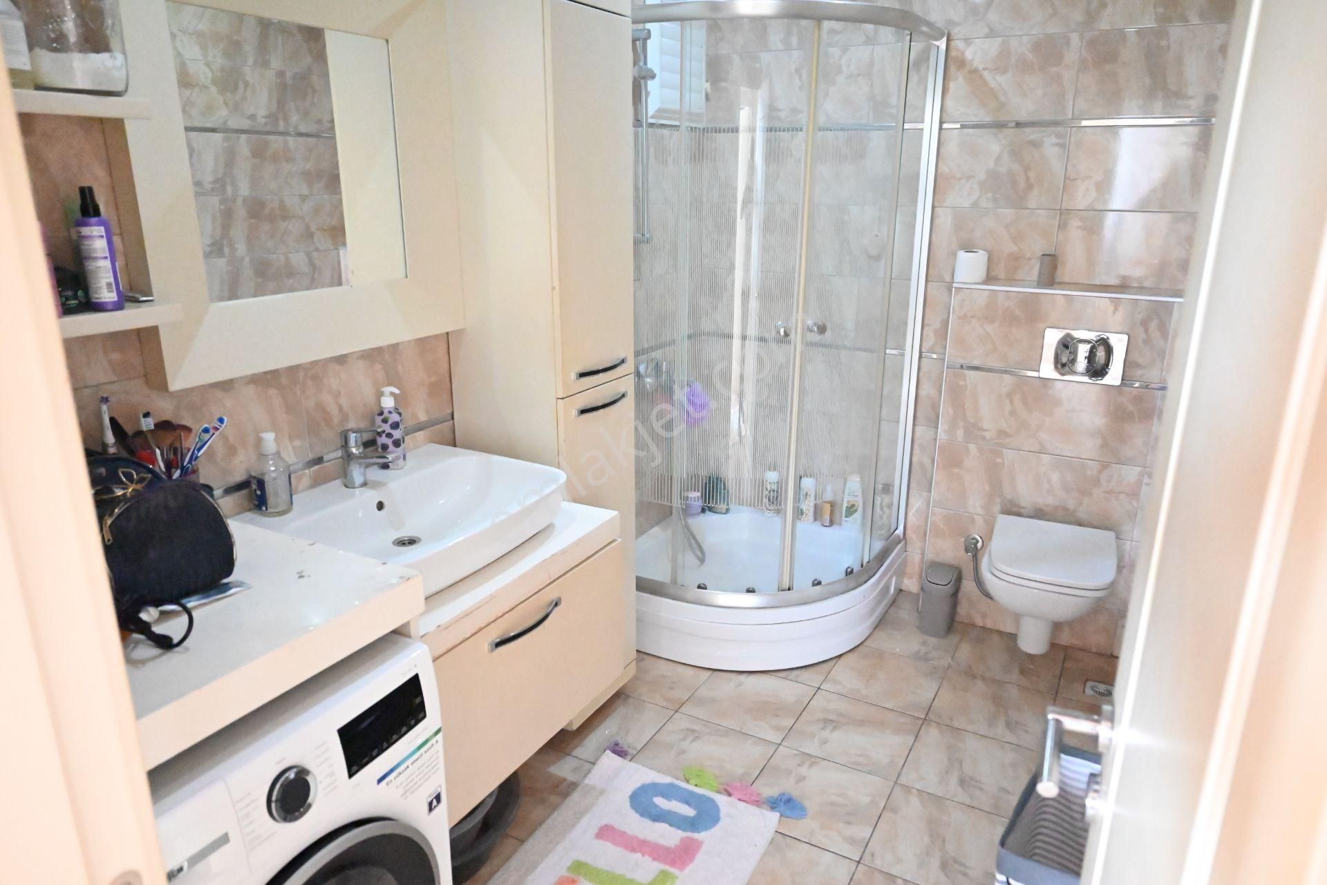 Üstünkent Emlak'tan Site İçi 3+1 D.gazlı Havuzlu Kiralık Daire - Görsel 28