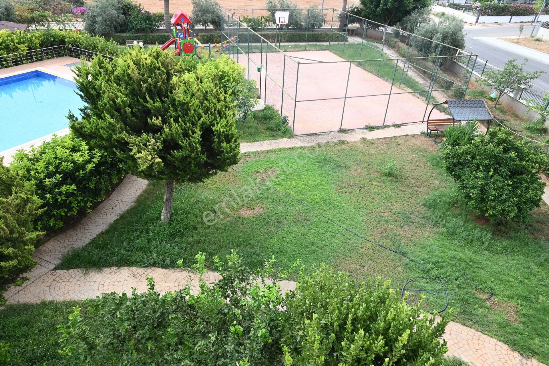 Üstünkent Emlak'tan Site İçi 3+1 D.gazlı Havuzlu Kiralık Daire - Görsel 36