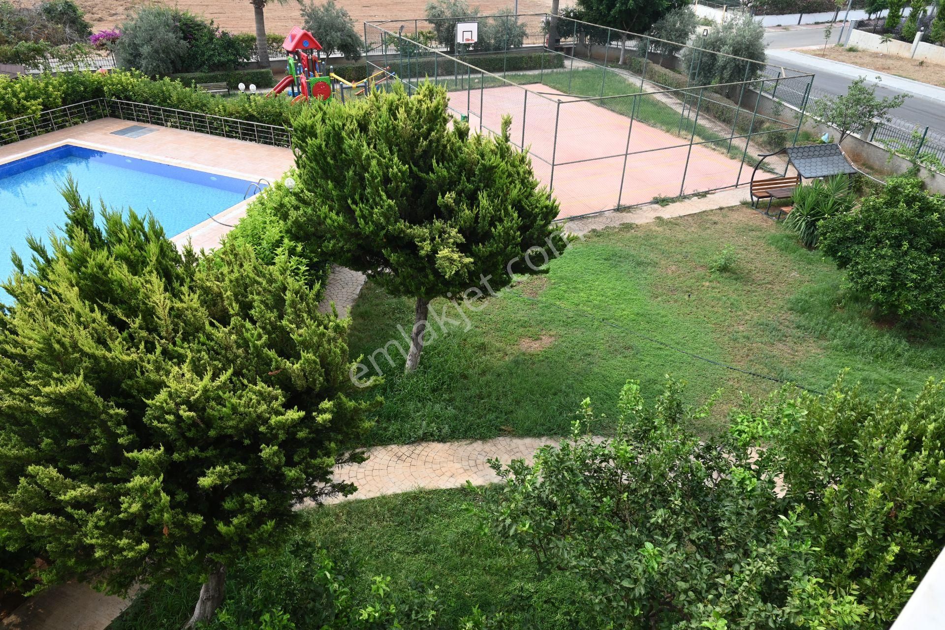 Üstünkent Emlak'tan Site İçi 3+1 D.gazlı Havuzlu Kiralık Daire - Görsel 35