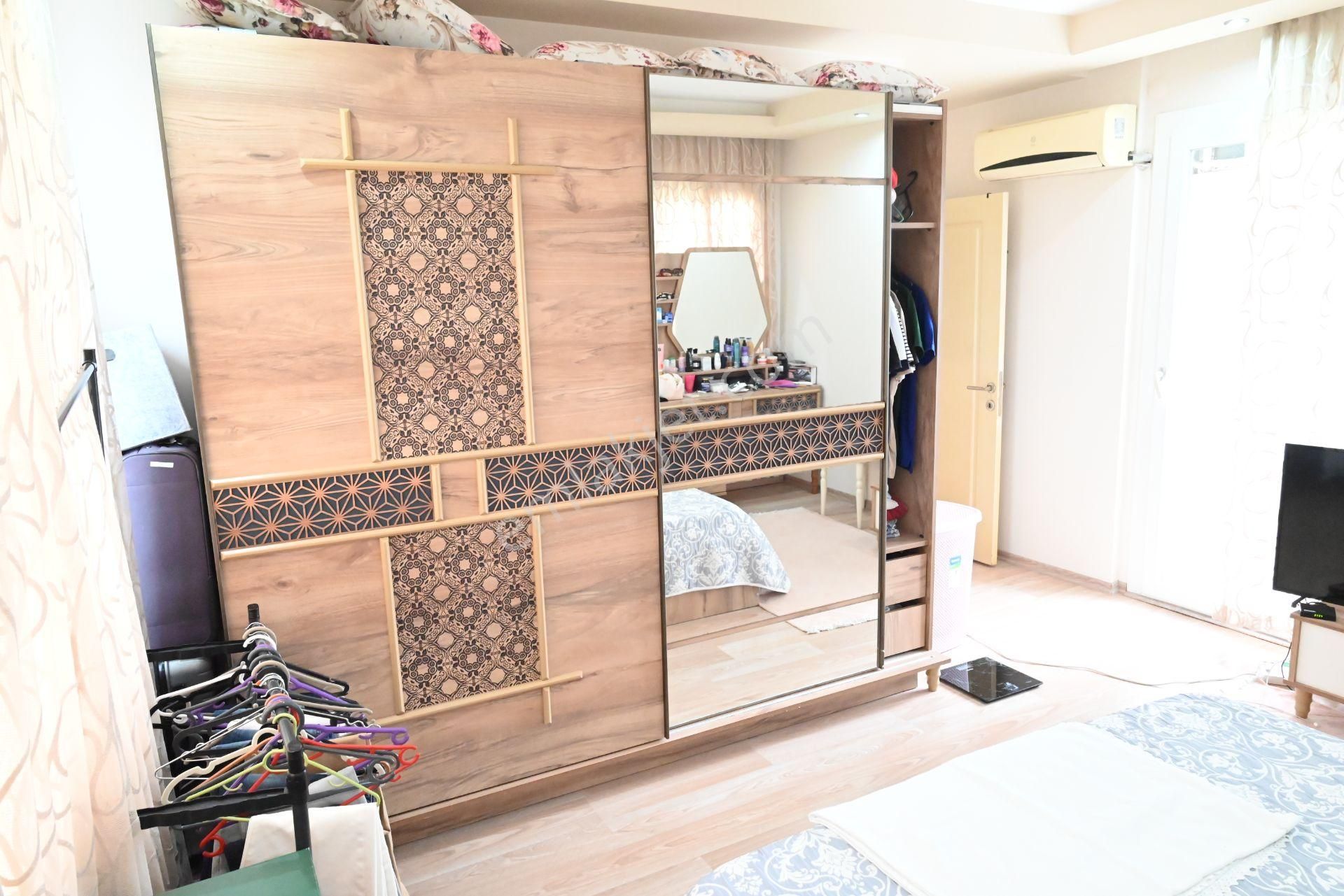 Üstünkent Emlak'tan Site İçi 3+1 D.gazlı Havuzlu Kiralık Daire - Görsel 17