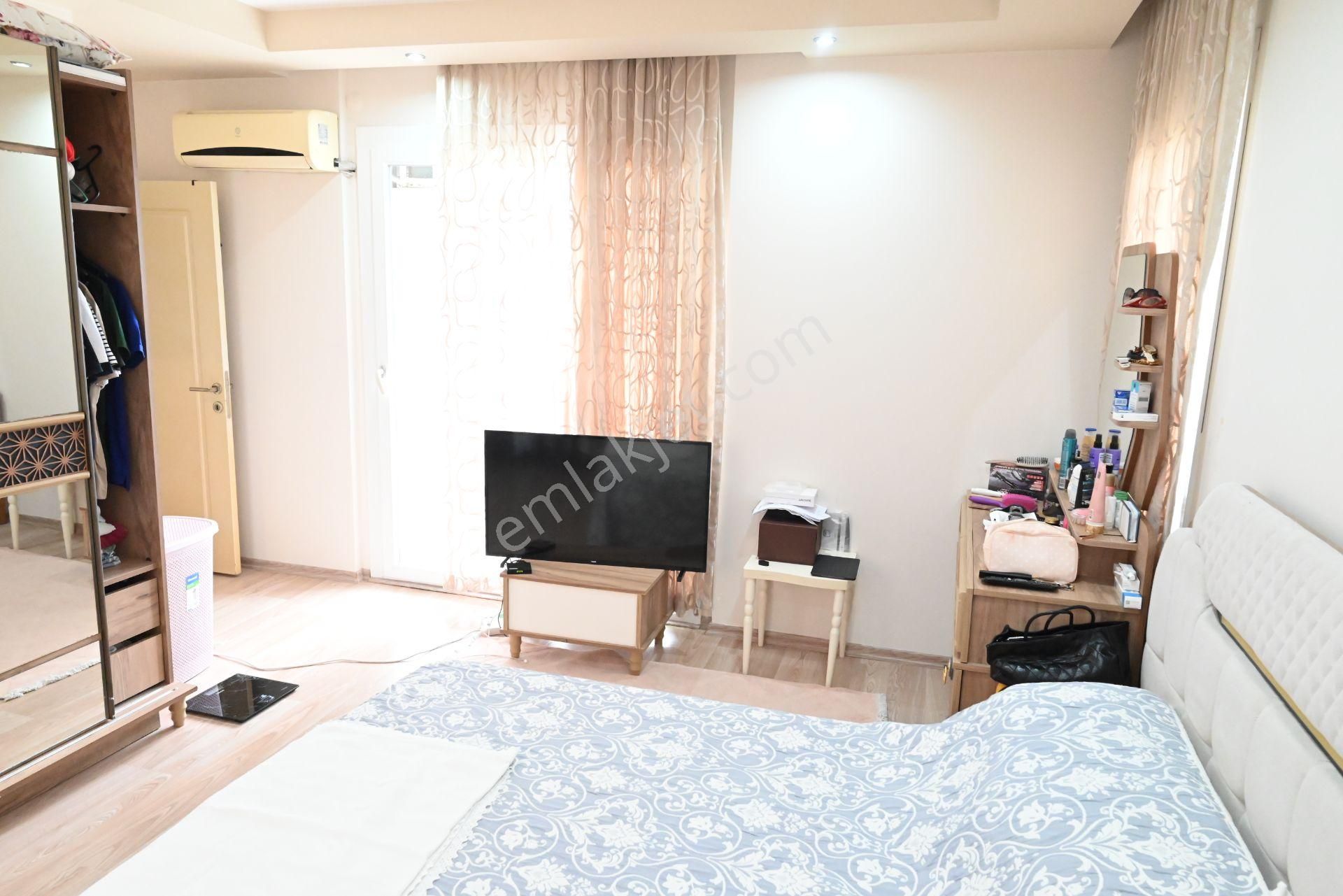Üstünkent Emlak'tan Site İçi 3+1 D.gazlı Havuzlu Kiralık Daire - Görsel 20