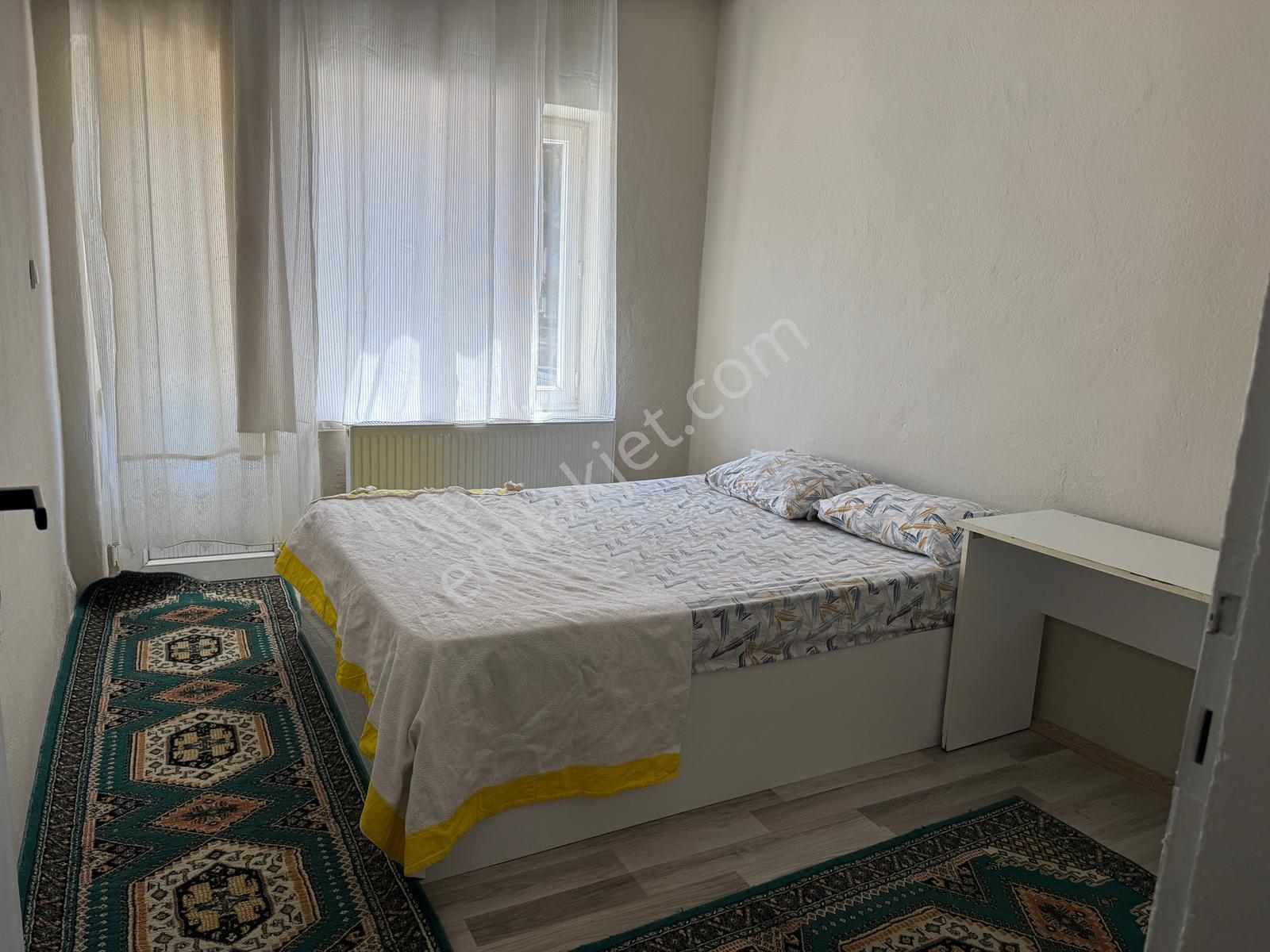 Balıkesir Meteoroloji Karşısı İçi Yenilenmiş 2+1 Günlük Kiralık Daire - Görsel 3
