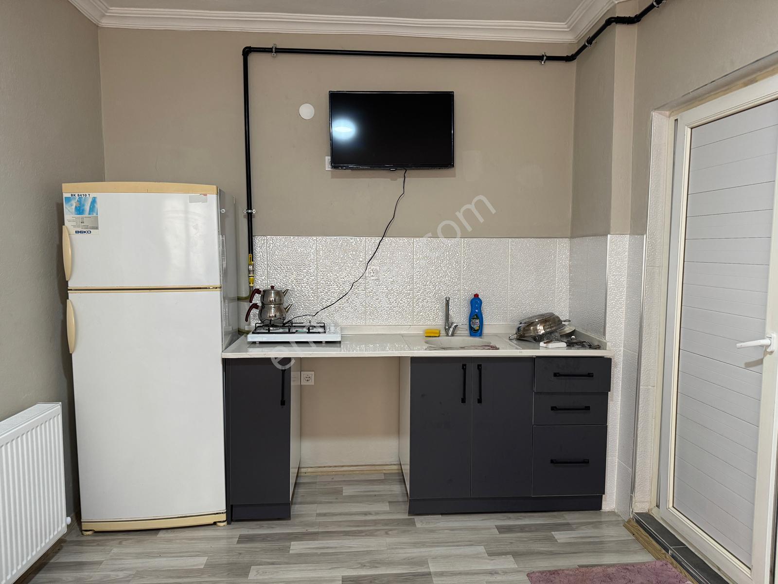 Balıkesir Meteoroloji Karşısı İçi Yenilenmiş 2+1 Günlük Kiralık Daire - Görsel 2