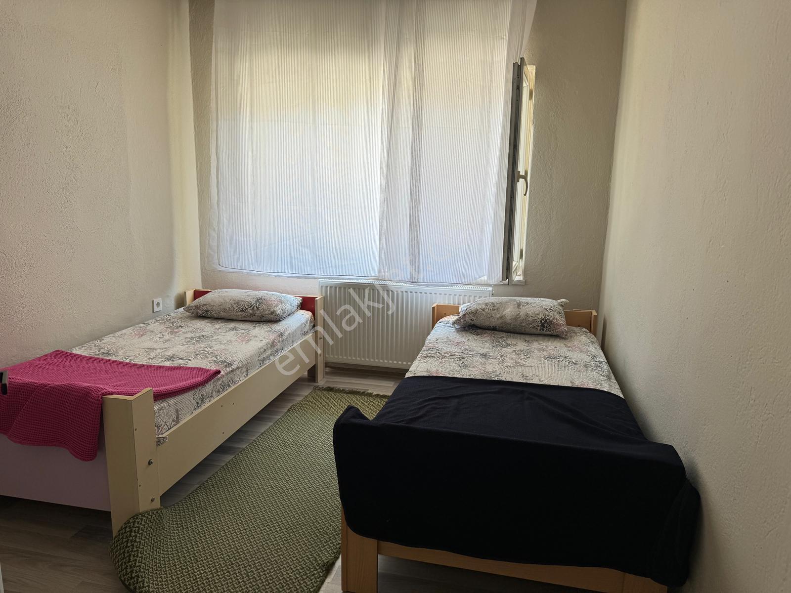 Balıkesir Meteoroloji Karşısı İçi Yenilenmiş 2+1 Günlük Kiralık Daire - Görsel 4
