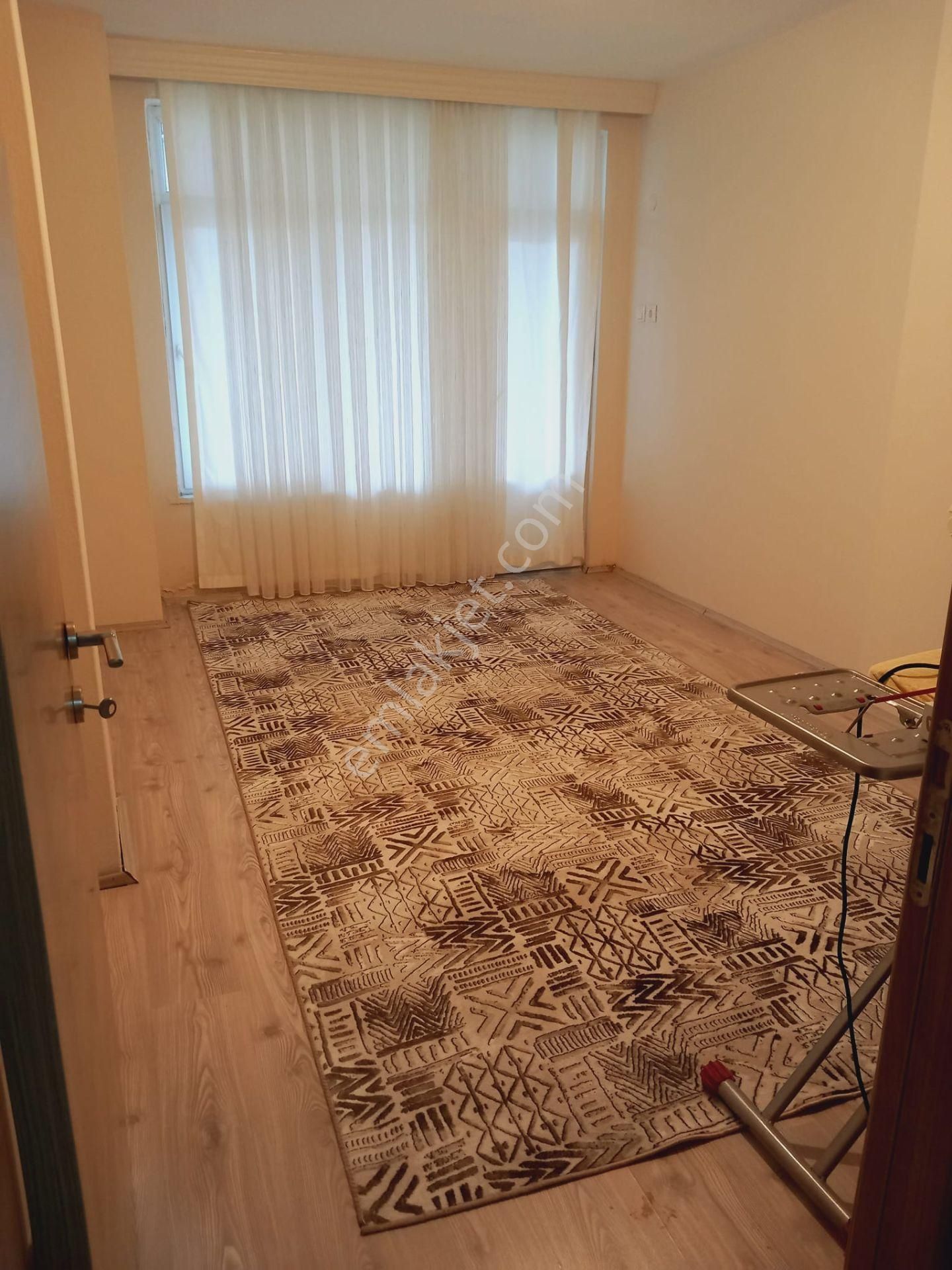 Antalya Kumluca Merkezde Cadde Üzeri 3+1 Asansörlü - Görsel 7