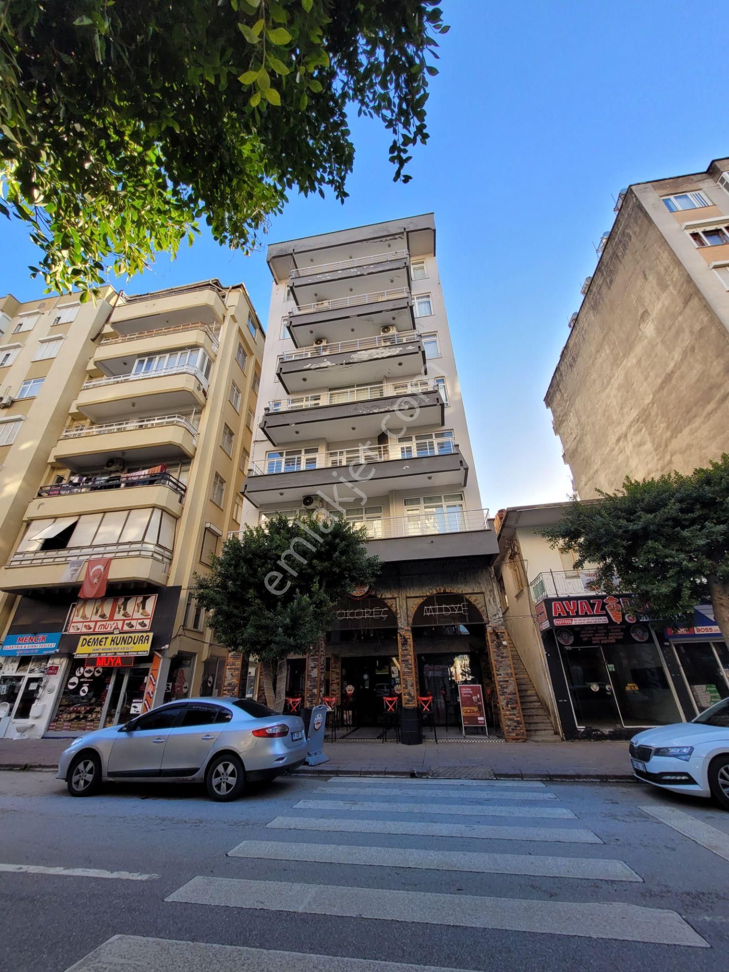 Antalya Kumluca Merkezde Cadde Üzeri 3+1 Asansörlü - Görsel 18