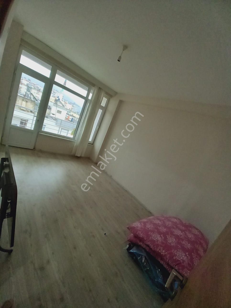 Antalya Kumluca Merkezde Cadde Üzeri 3+1 Asansörlü - Görsel 8