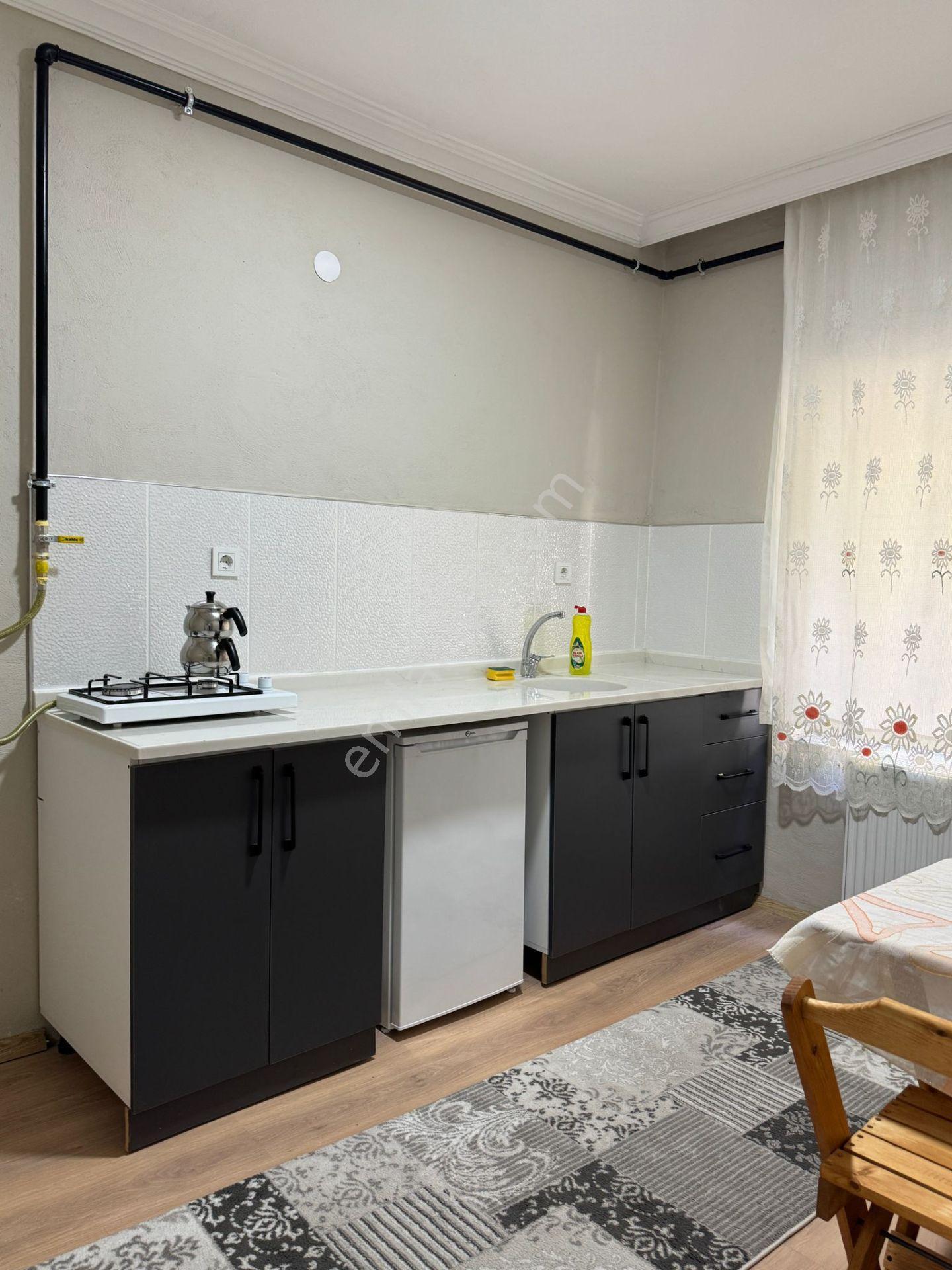 Balıkesir Meteoroloji Karşısı İçi Yenilenmiş Günlük Kiralık Stüdyo Daire - Görsel 4