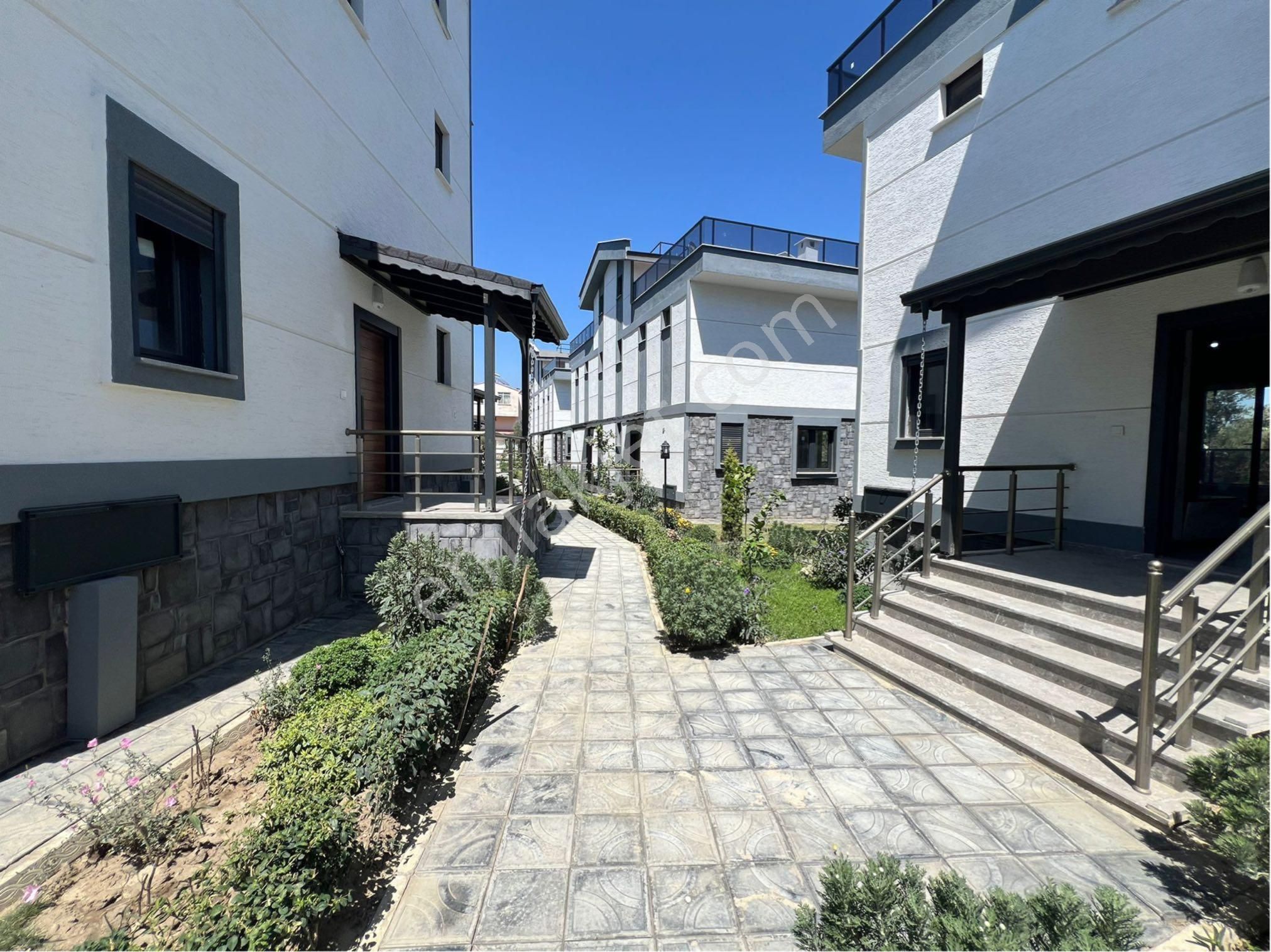 🩷cemre Emlaktan Güre Bölgesinde Satılık Sıfır 3+1 Villa🩷 - Görsel 3