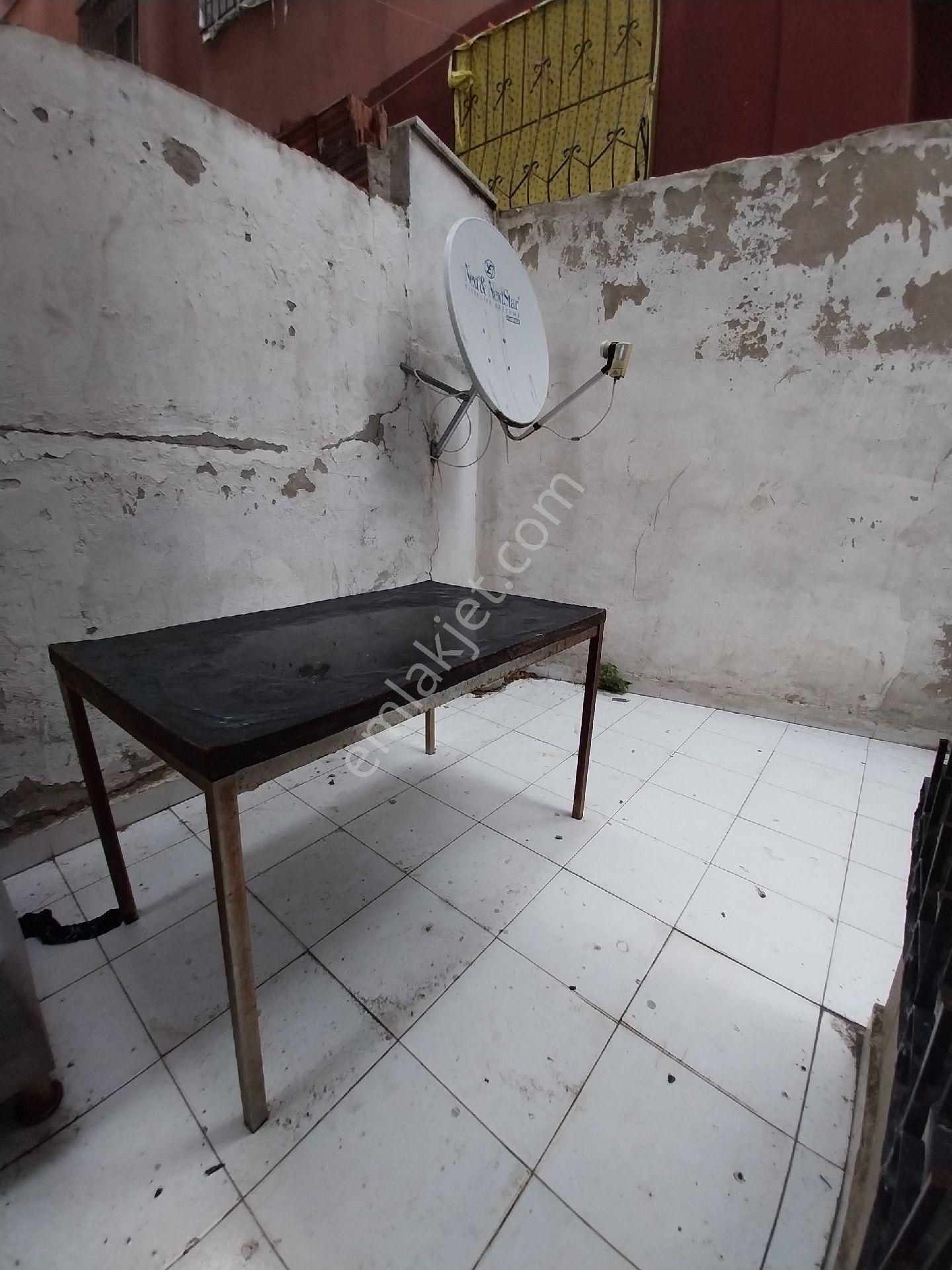 Avcılar Şükrübey Metrobüs Dibinde Kiracısı Hazır Yatırımlık Daire - Görsel 6