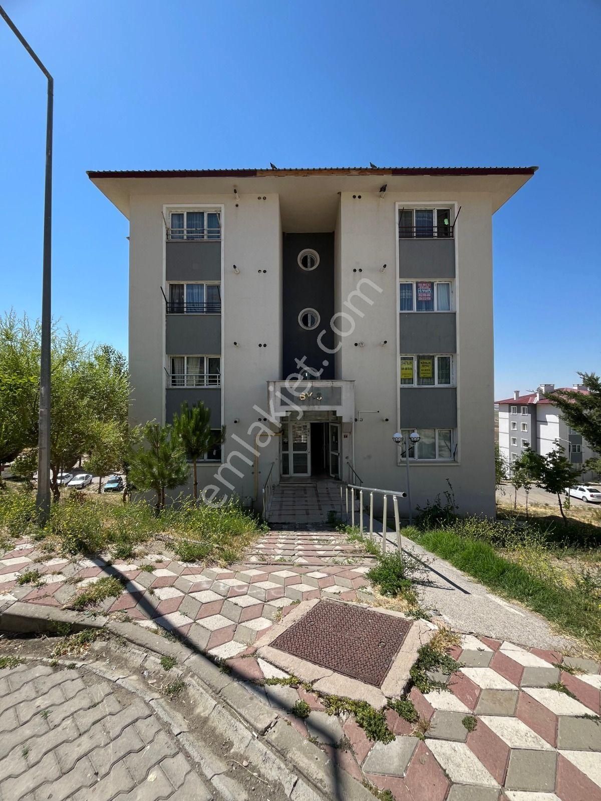 Çapanoğlu Mahallesinde 1+1 Eşyalı Kiralık Daire**burcu Emlaktan**