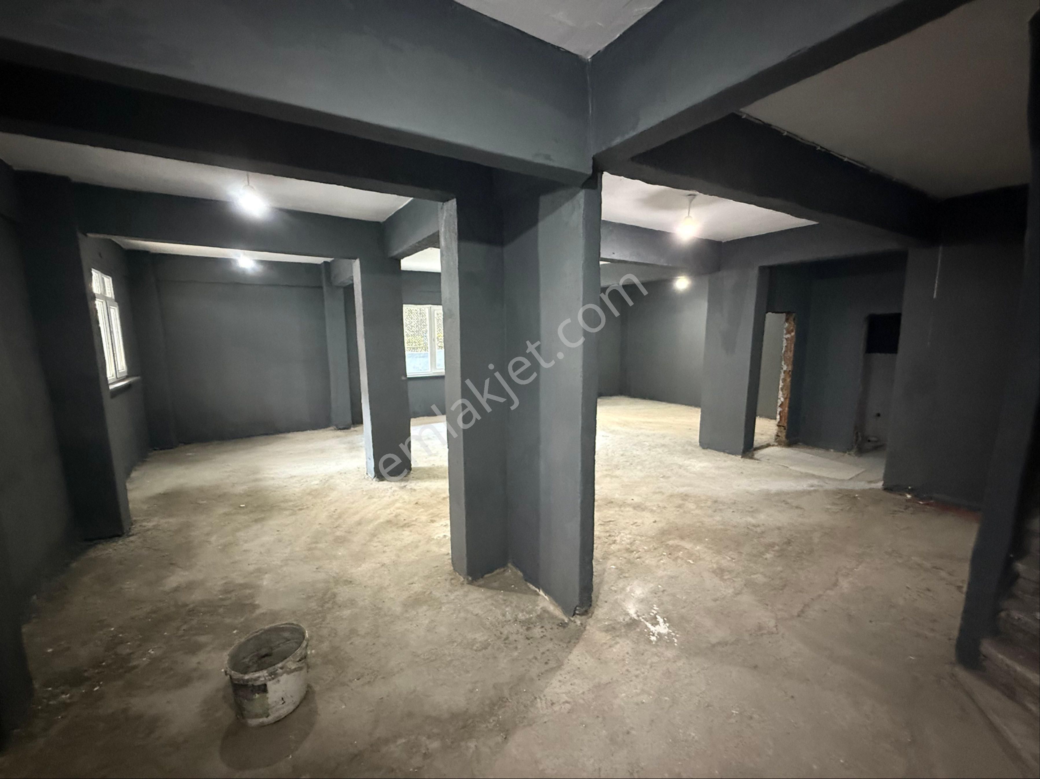 İkitelli Basın Expreste Mall Of İst Karşısında Komple Kiralık 3 Katlı Bina Ofis Depo - Görsel 5