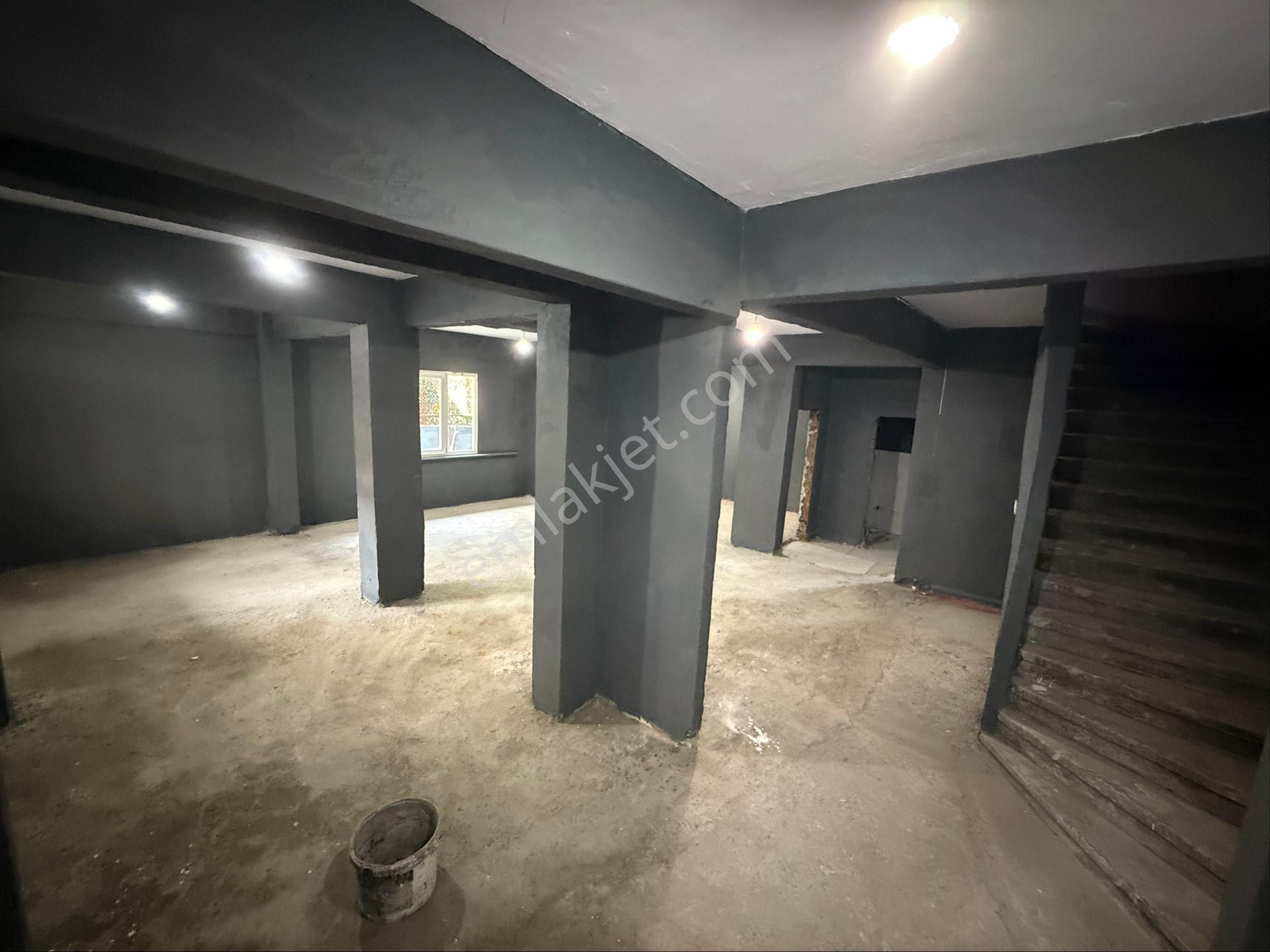 İkitelli Basın Expreste Mall Of İst Karşısında Komple Kiralık 3 Katlı Bina Ofis Depo - Görsel 11