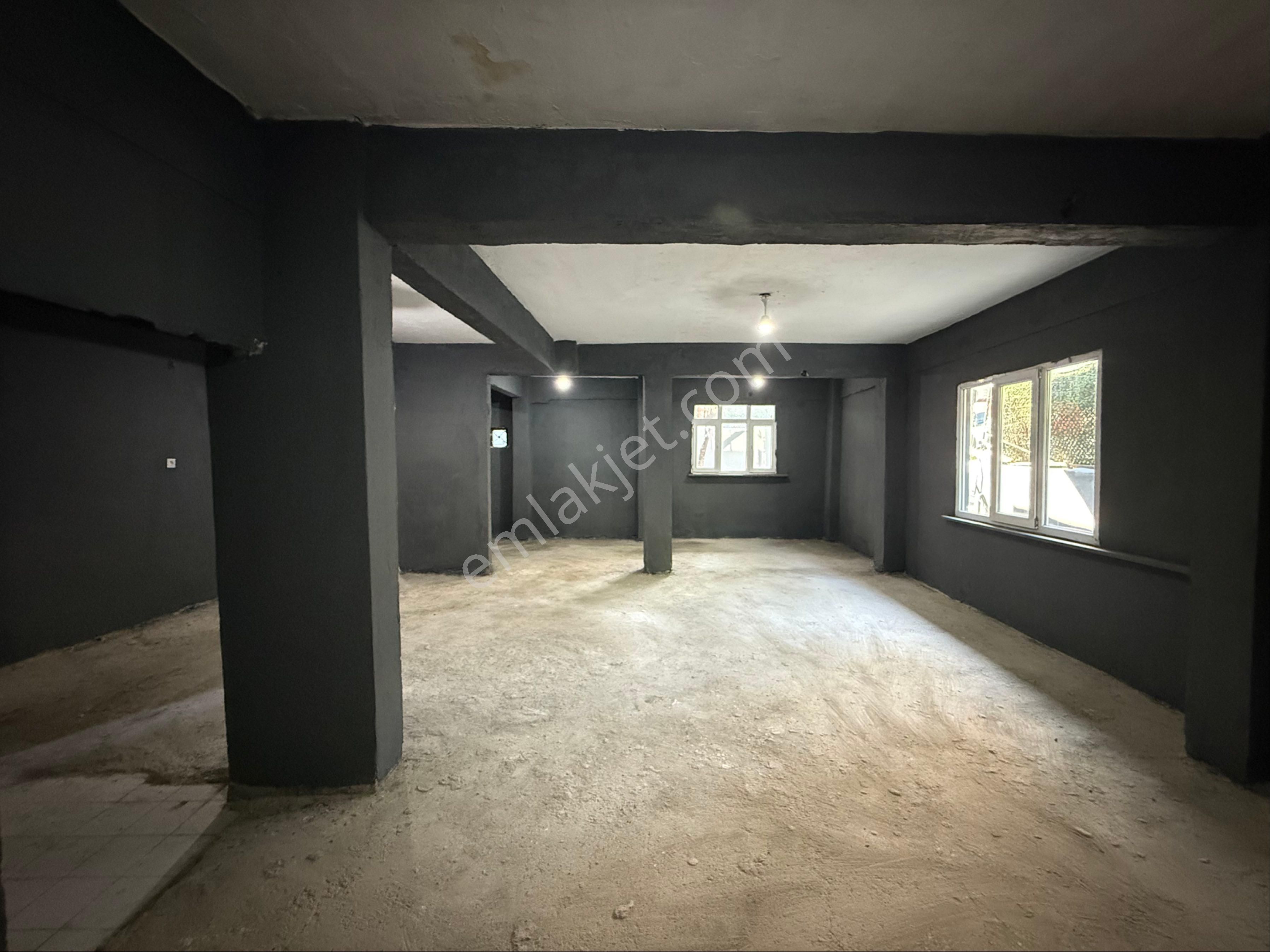 İkitelli Basın Expreste Mall Of İst Karşısında Komple Kiralık 3 Katlı Bina Ofis Depo - Görsel 8