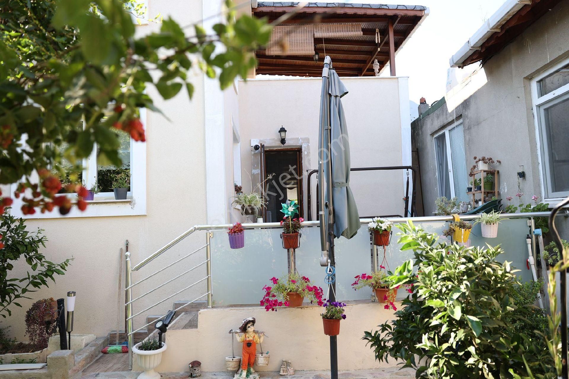 Sarıyer Rumeli Feneri Köyünde 2+1 Dubleks Müstakil Ev. Aciill.... - Görsel 24