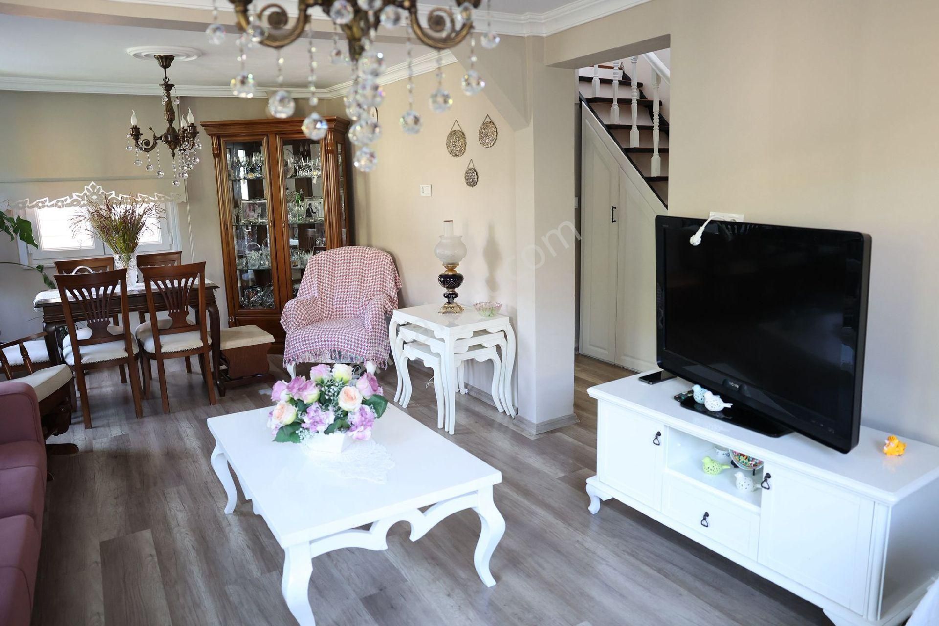 Sarıyer Rumeli Feneri Köyünde 2+1 Dubleks Müstakil Ev. Aciill.... - Görsel 5