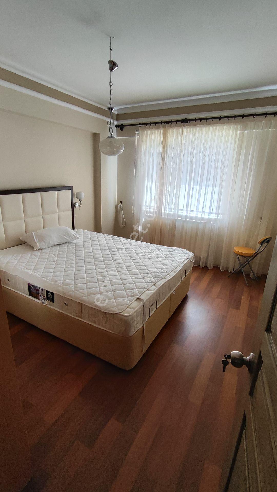 Kuşadası'nda Aradığınız Ferah 3+1 Daire - Görsel 13