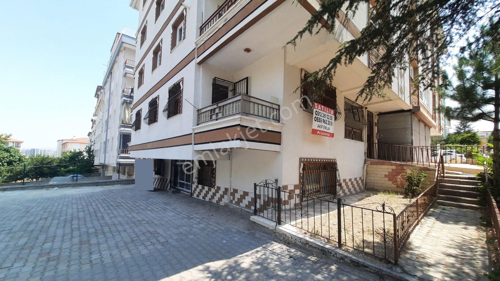 Akif'ten Topçu'da 3+1 Altında Daire Olan Ön Cephe Satılık Daire