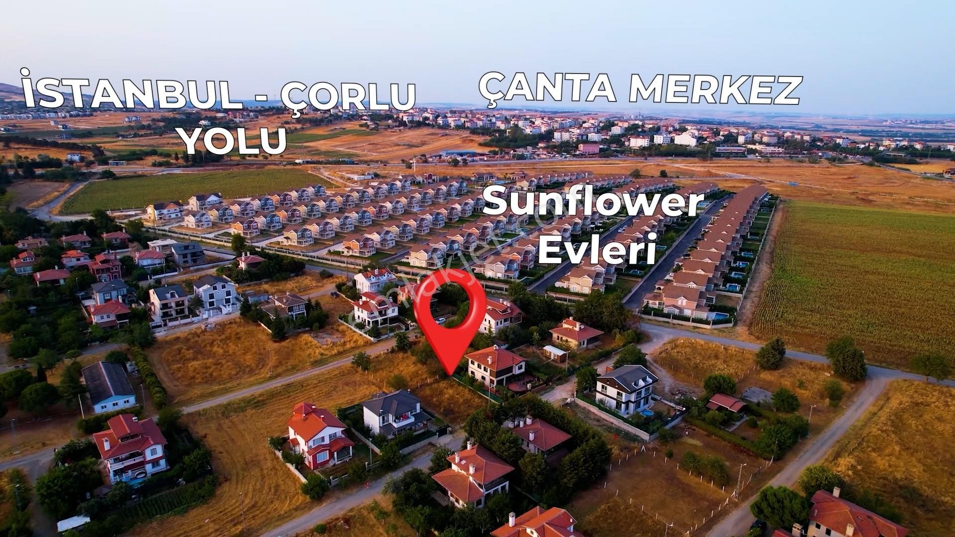 Çanta Cumhuriyet Evleri'nde Sunflower Sitesine Komşu Arsa