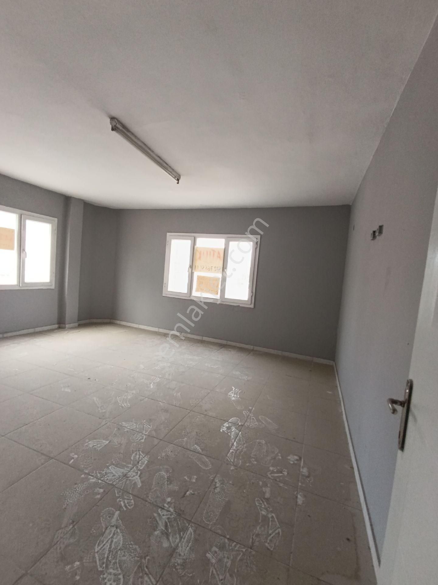 Satılık Adakent Emlak Dan Satlik Mustakil Ev 2 Katli 3+1 Daire Alti İki Dukkan Ana Yol Kenari - Görsel 27