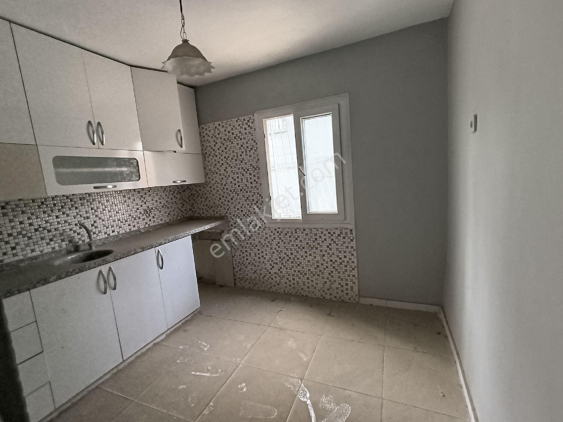 Satılık Adakent Emlak Dan Satlik Mustakil Ev 2 Katli 3+1 Daire Alti İki Dukkan Ana Yol Kenari - Görsel 23