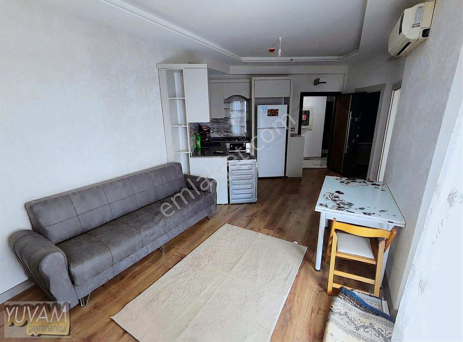 Tömük'te Havuzlu Sitede Eşyalı Kiralik 1+1 Daire