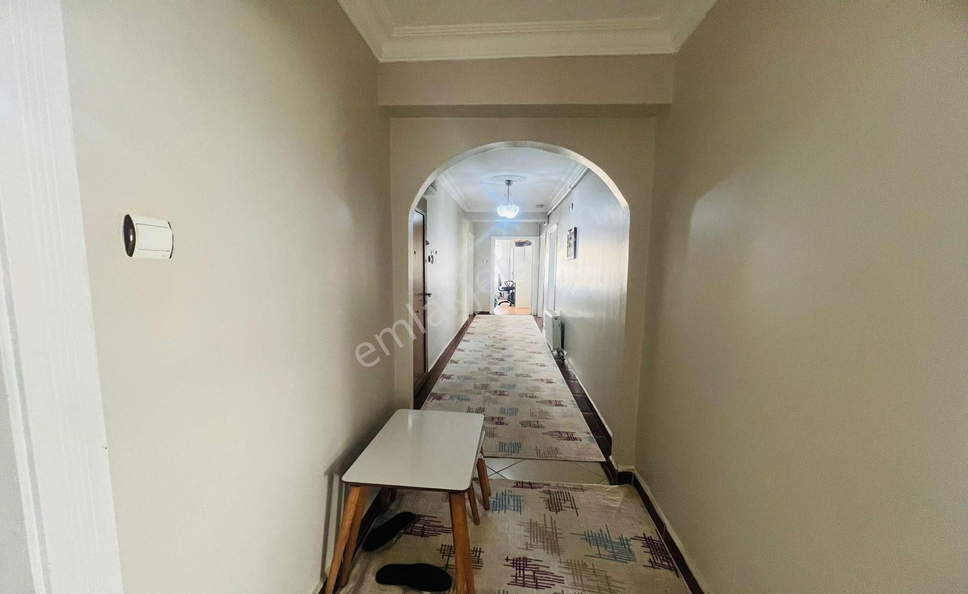 Çok Acil'den Pasinler Cd Katta Çift Balkon 3+1 Daire!!