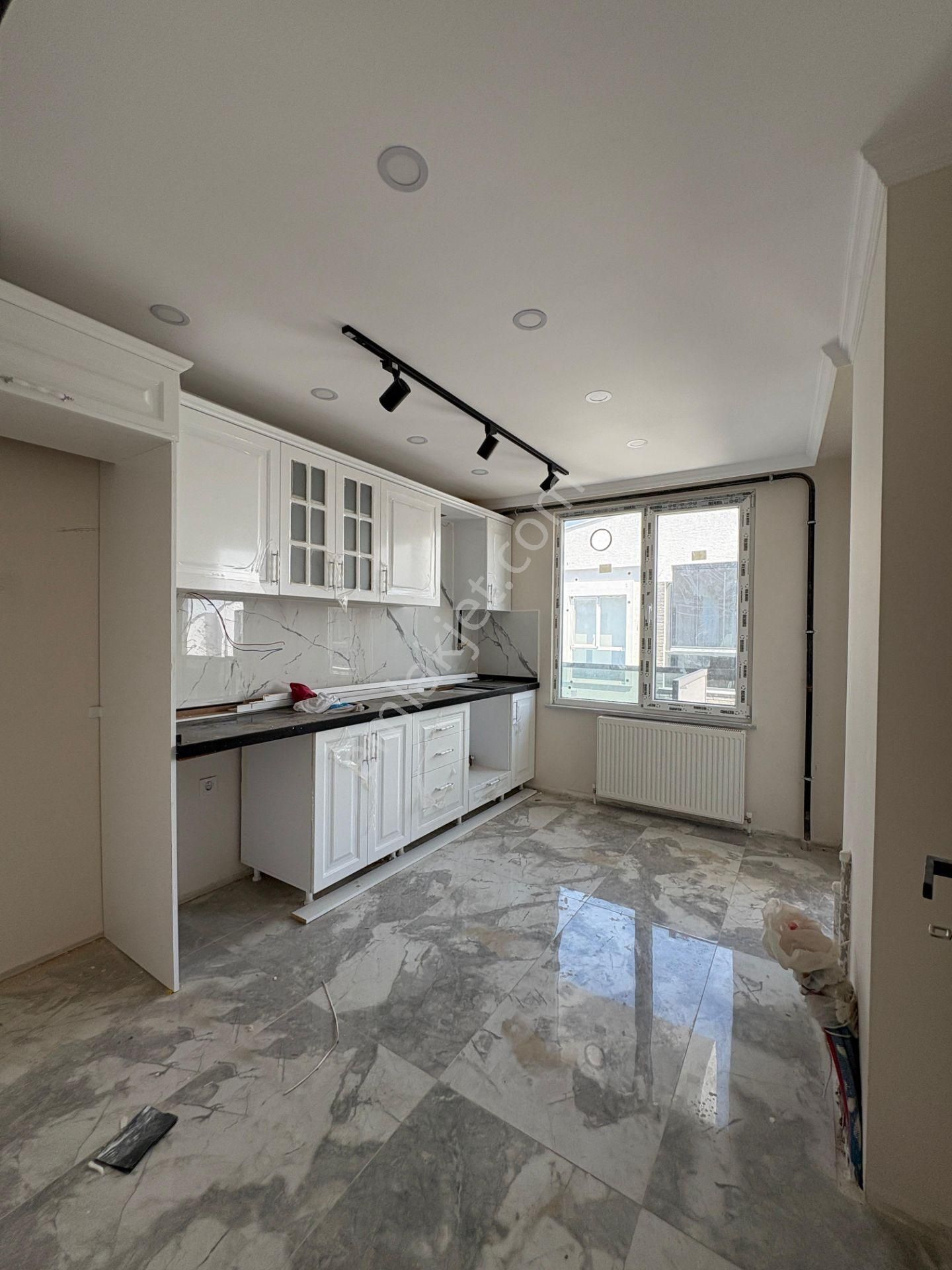 İstasyon Mahallesinde Site İçi Satılık Sıfır Dubleks Daire