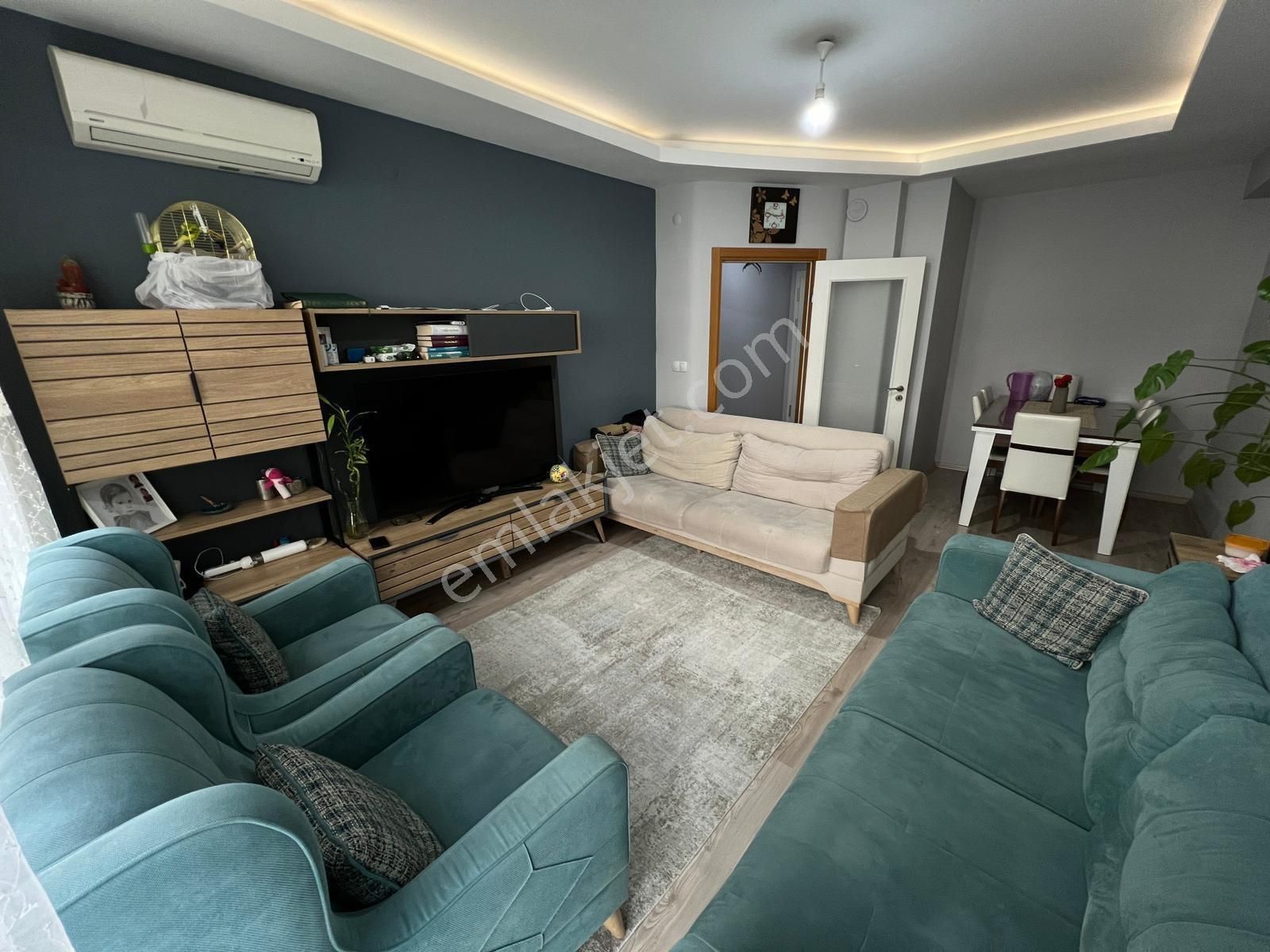 İmren Gayrimenkulden Satılık 2+1 Geniş Kullanışlı Krediye Uygun Sitede Sefaköy Merkezde