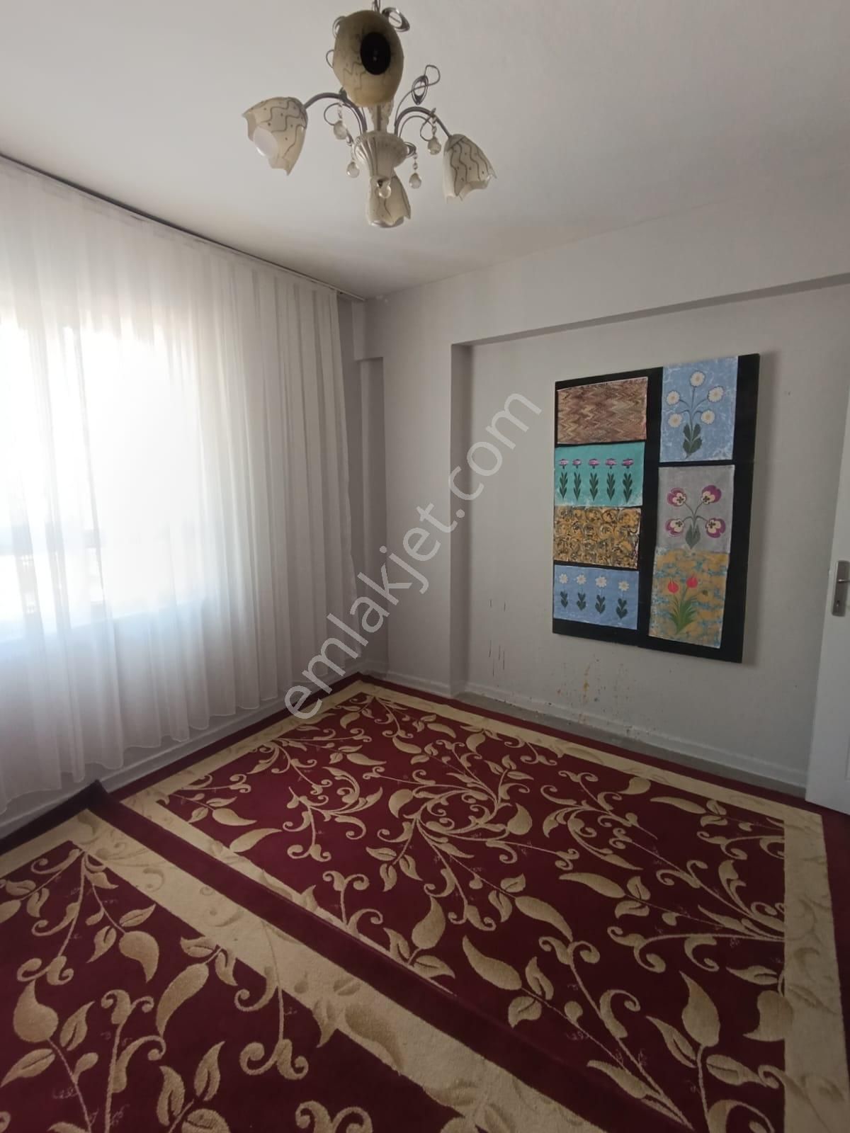 Uygun Emlaktan Bamyasuyunda İçi Full Eşyalı Kiralık Daire - Görsel 7