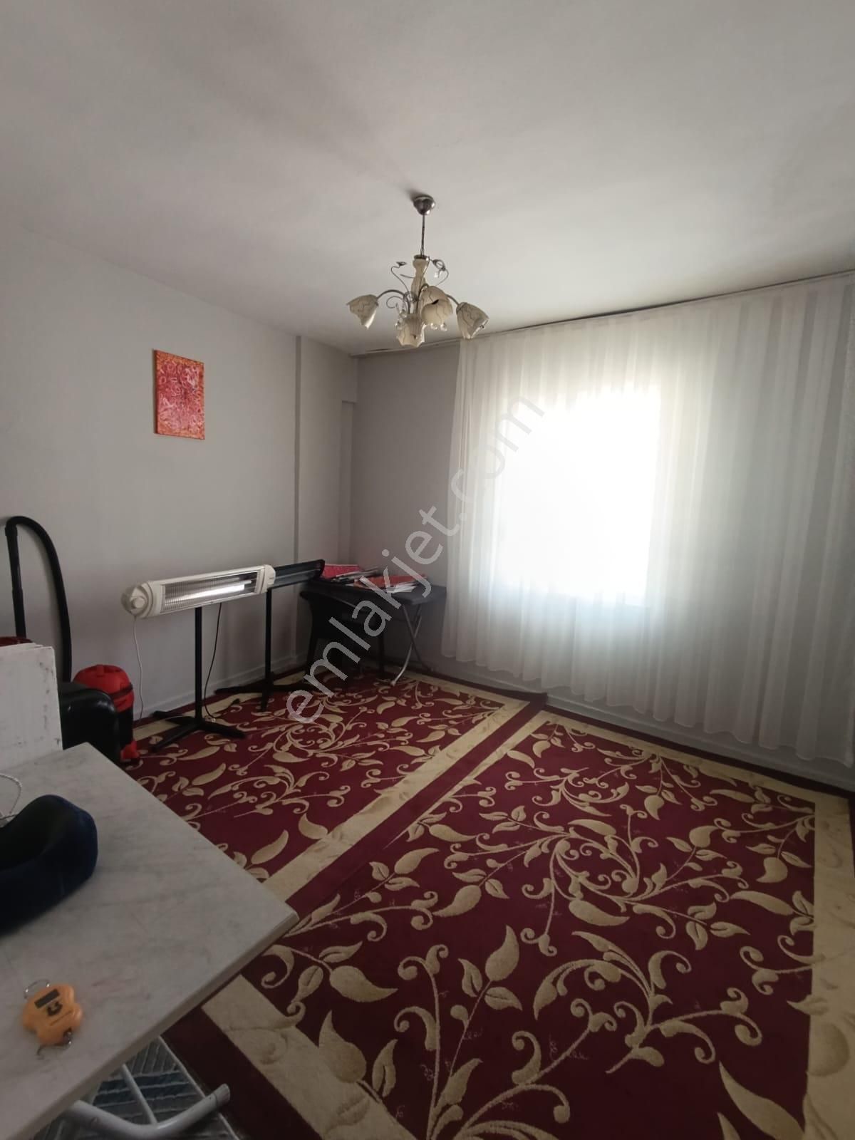 Uygun Emlaktan Bamyasuyunda İçi Full Eşyalı Kiralık Daire - Görsel 8