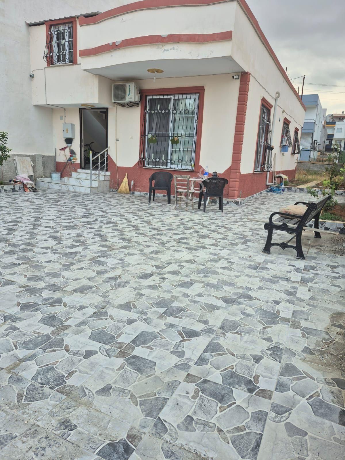 Uğur Kaya Gayrimenkul'den Satılık Müstakil Ev