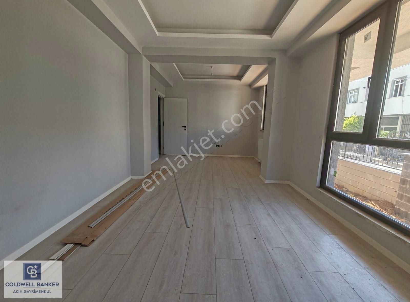 Samandıra Metro Yürüme M. Butik Site İçinde 2+1 Sıfır Daire