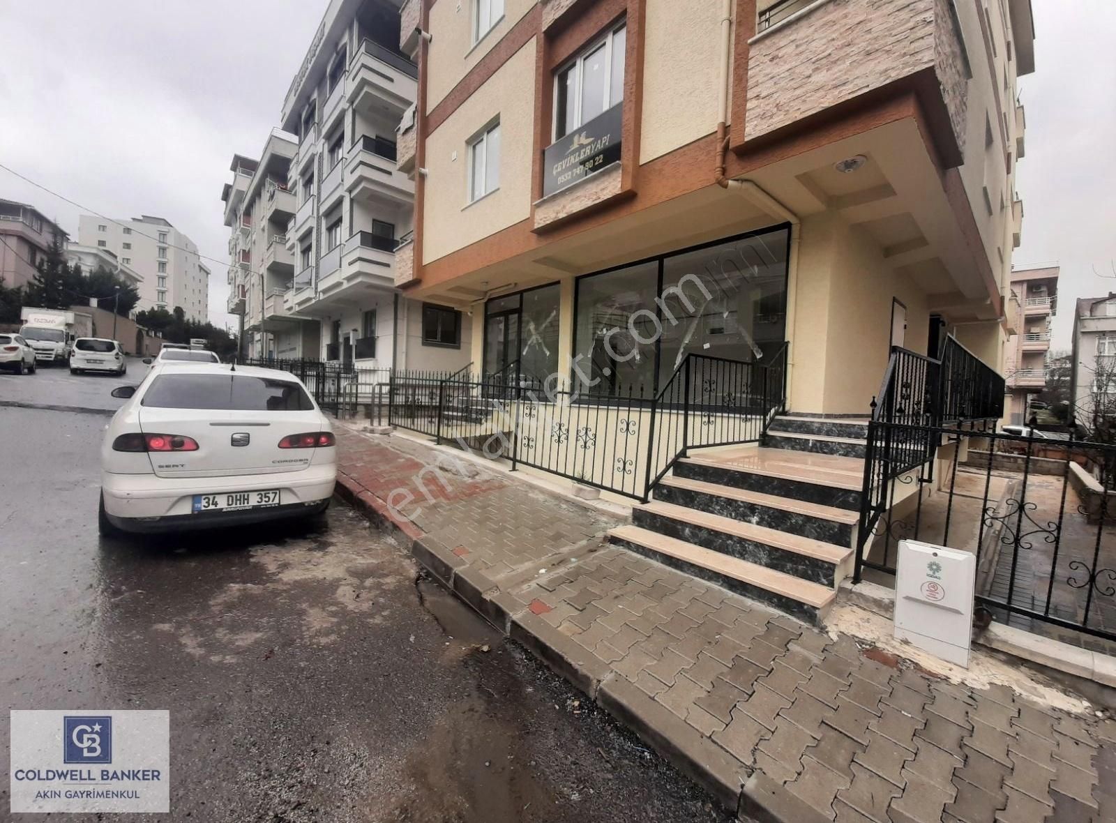 Sancaktepe Safa Mh Kiralık 130m2 İsyeri(sıfır)