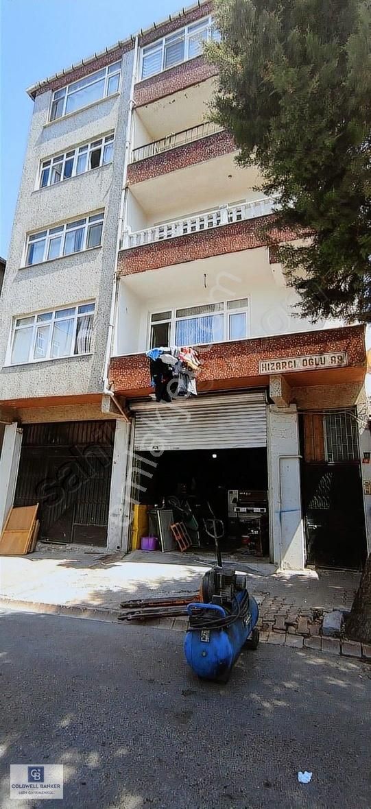 Yukarı Dudullu Modoko Ya Komşu Metroya Yakın 2+1 Arakat Ferah